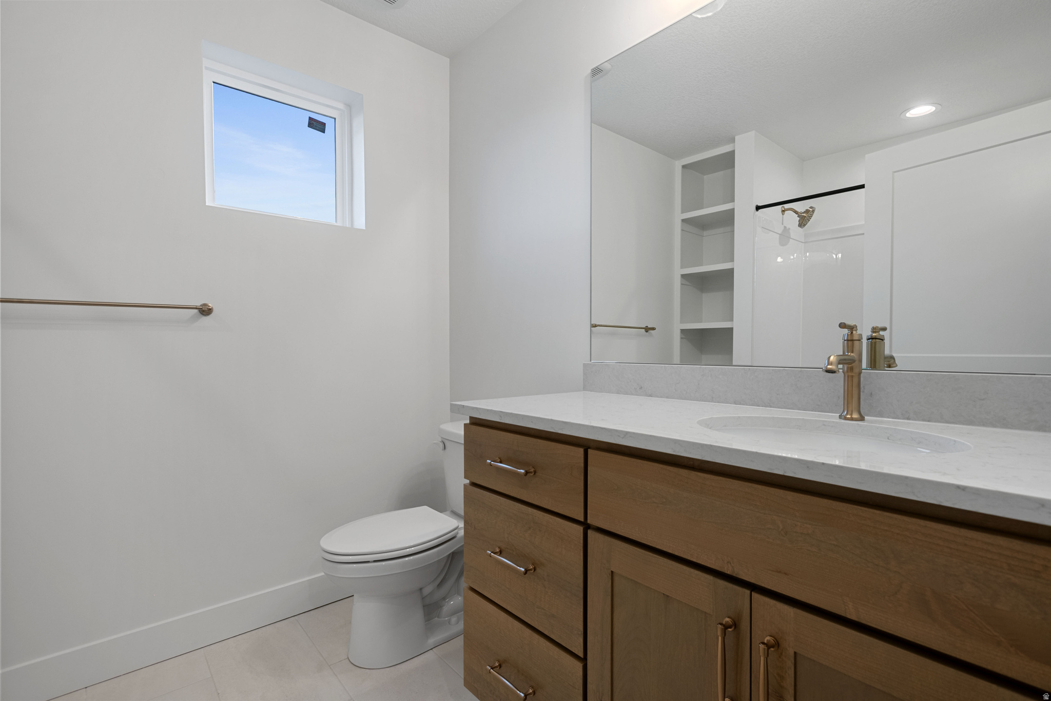 DAYBREAK - Residential