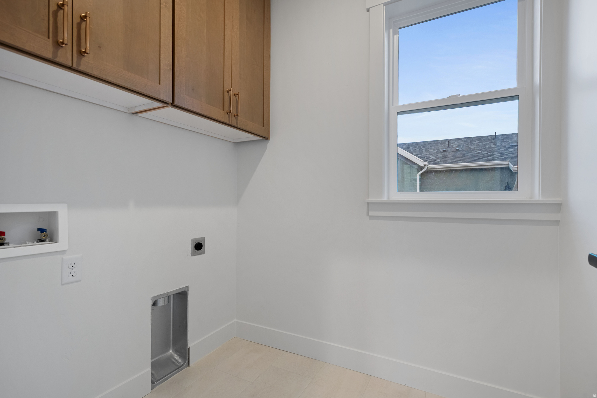 DAYBREAK - Residential