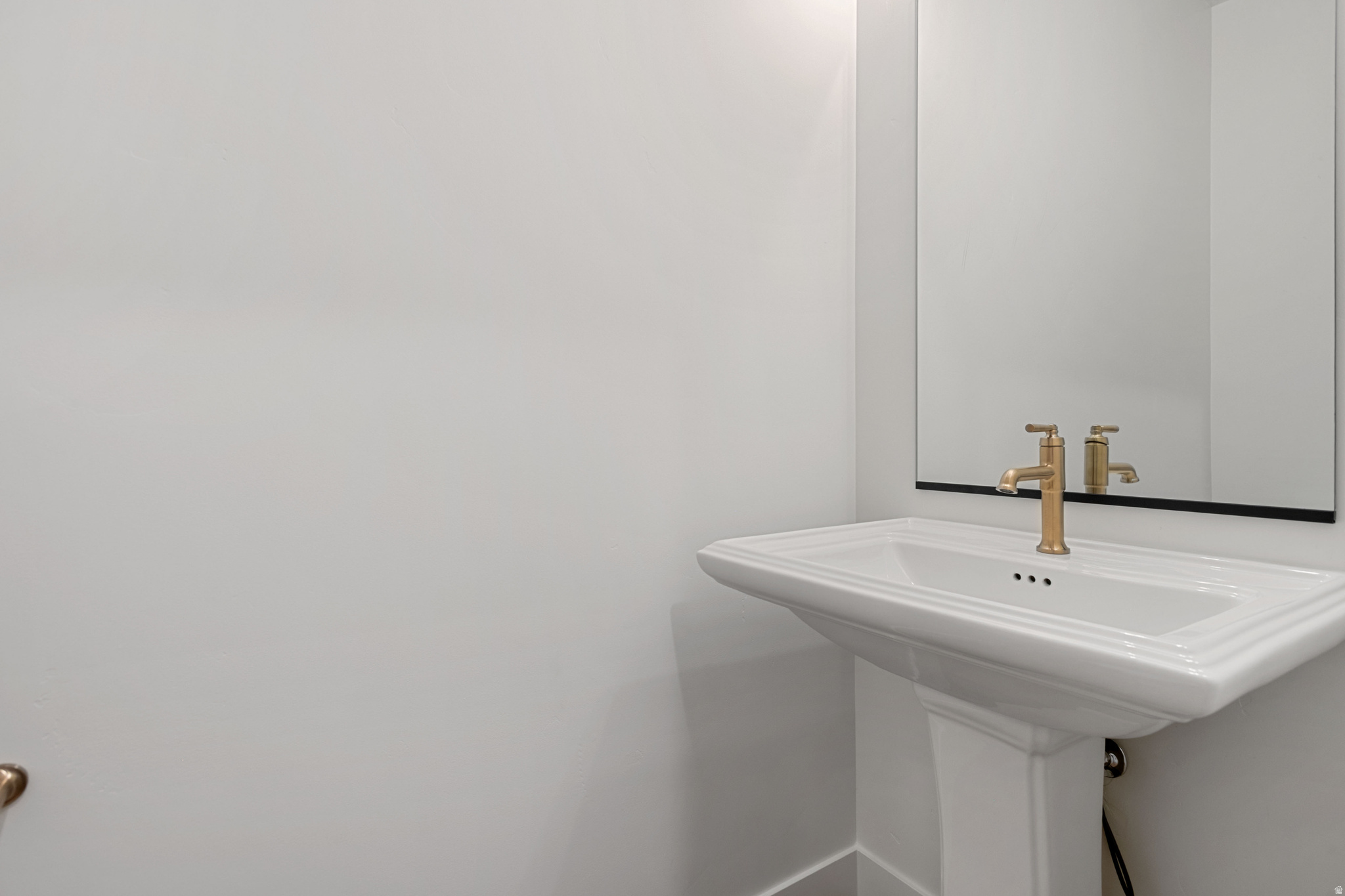 DAYBREAK - Residential