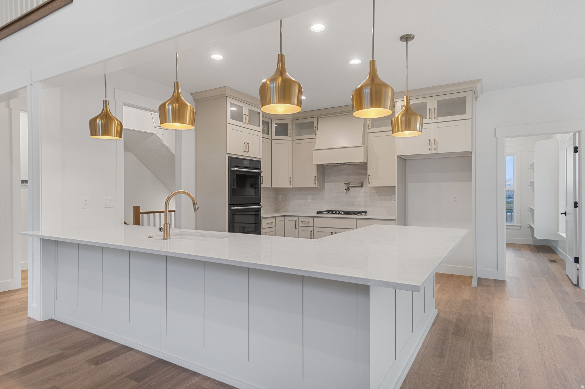 DAYBREAK - Residential