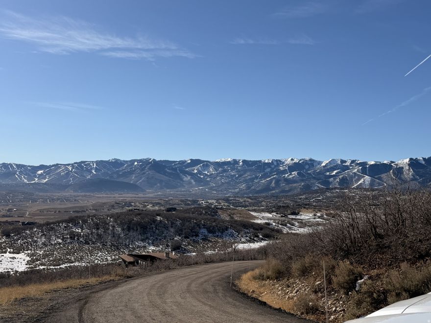 10 acres in The Park City School District. Driveway already cut in and building site is partially excavated. Beautiful wooded 10-acre lot just a short mile from gate on quiet paved road (Basin) in the gated community of Stagecoach Estates. Large one acre building envelope that will provide many design options with room for a second structure as well. Lot sizes at this price point are becoming increasingly non-existent.
