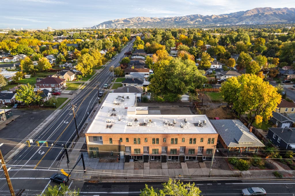 Photo of 2689 S 500 E, Salt Lake City, UT 84106 (MLS # 2180833)