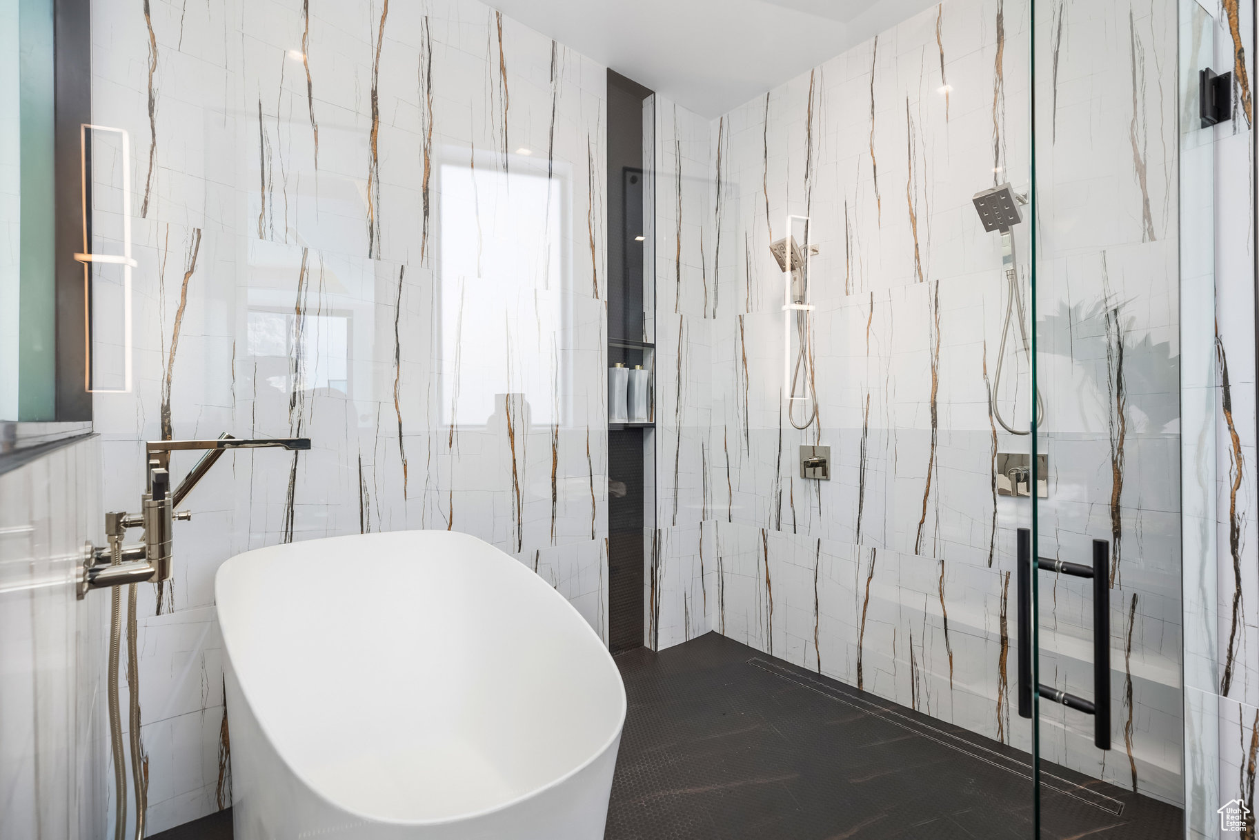 CLIFF VIEW ESTATES PH 1 AT COPPER ROCK - Residential