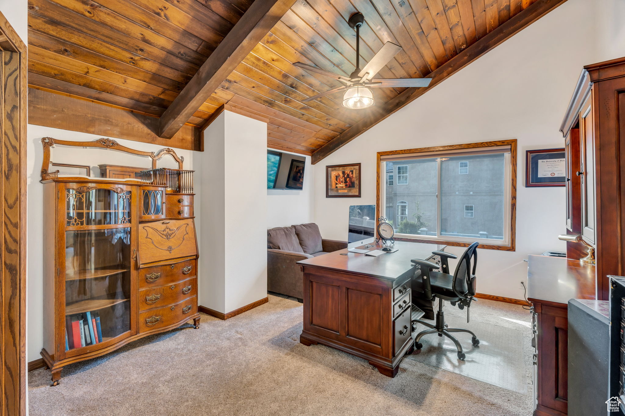 RIVER BREEZE HAVEN - Residential