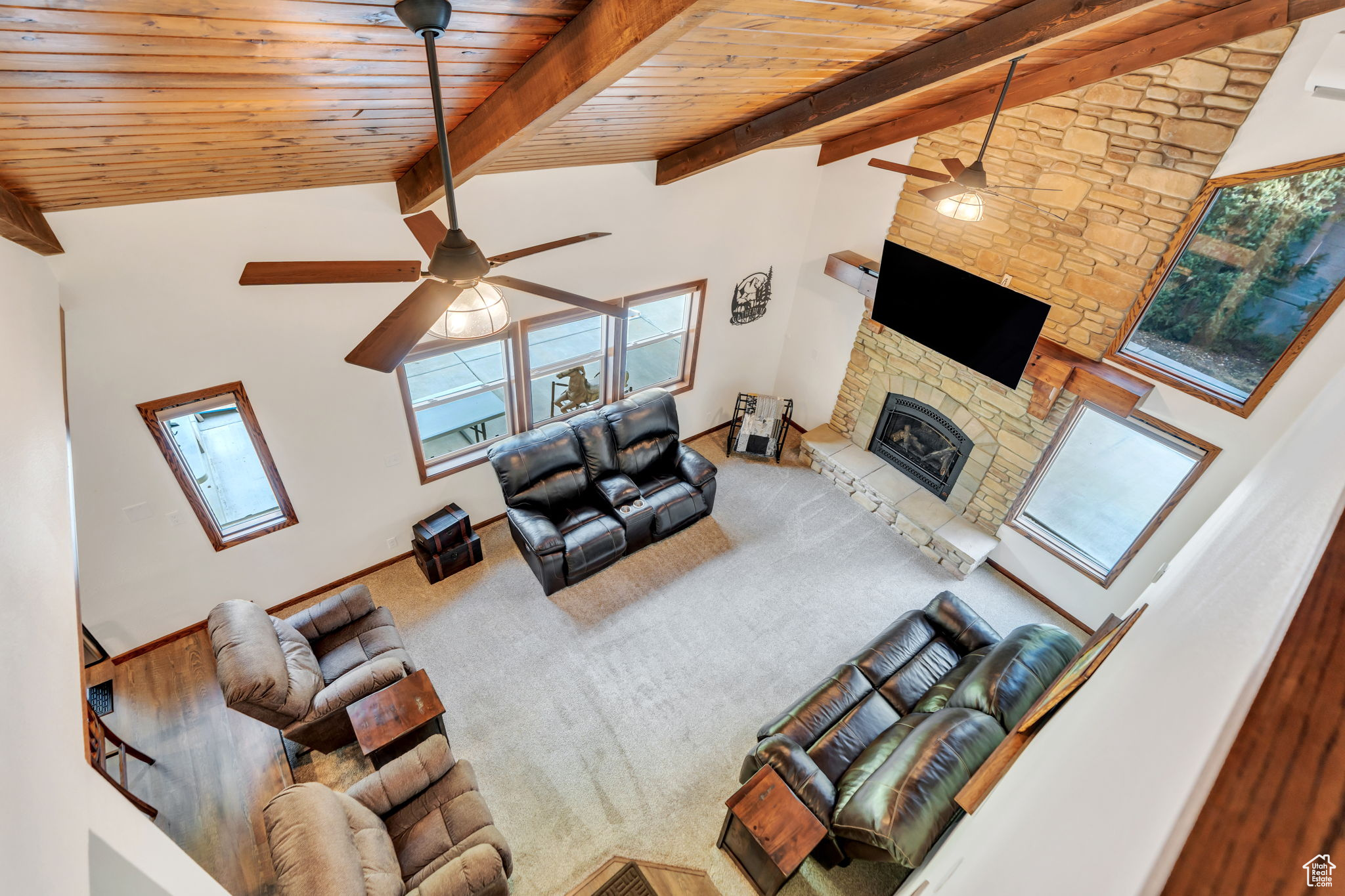RIVER BREEZE HAVEN - Residential