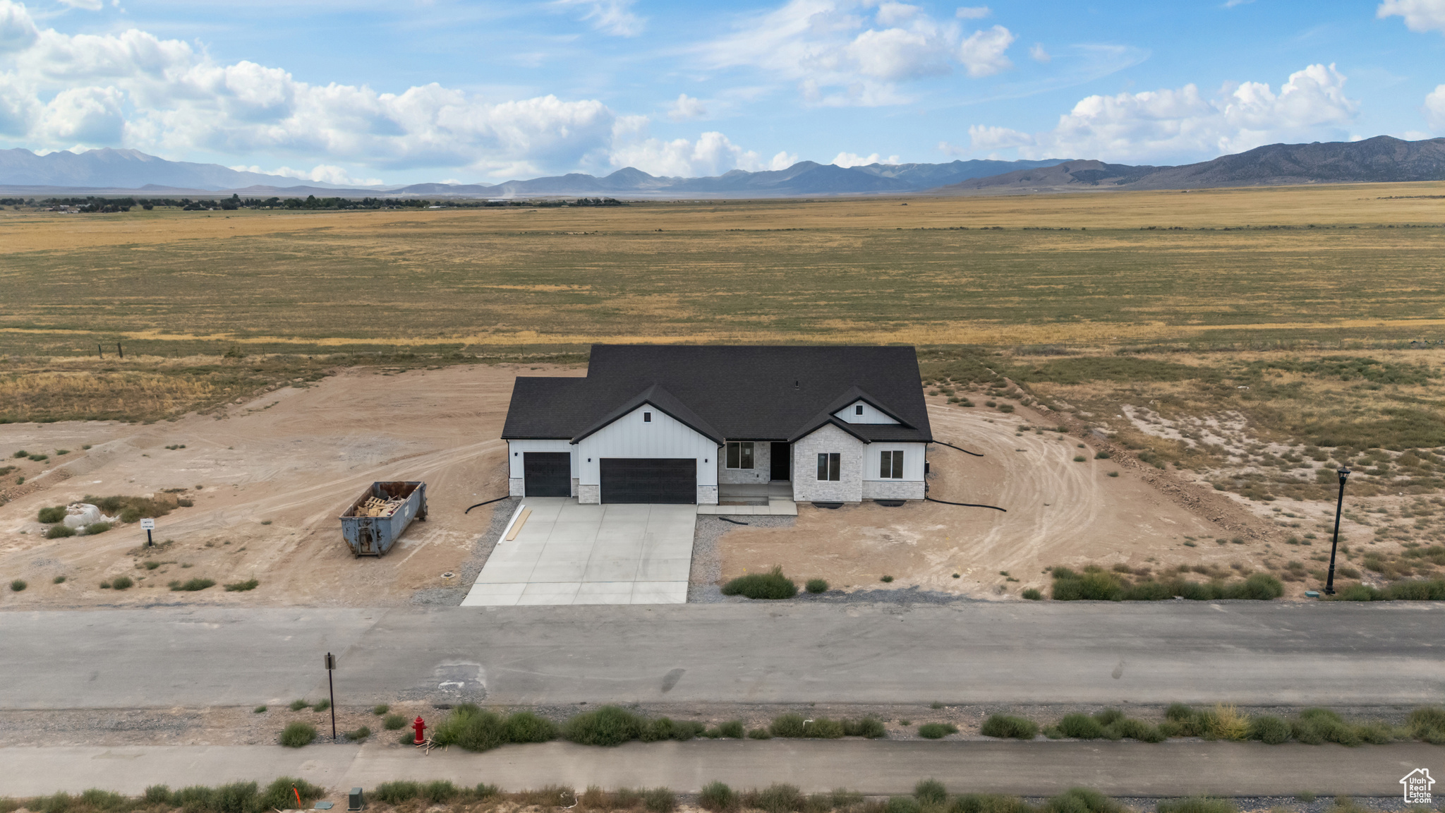 BROWNS MEADOWS - Residential