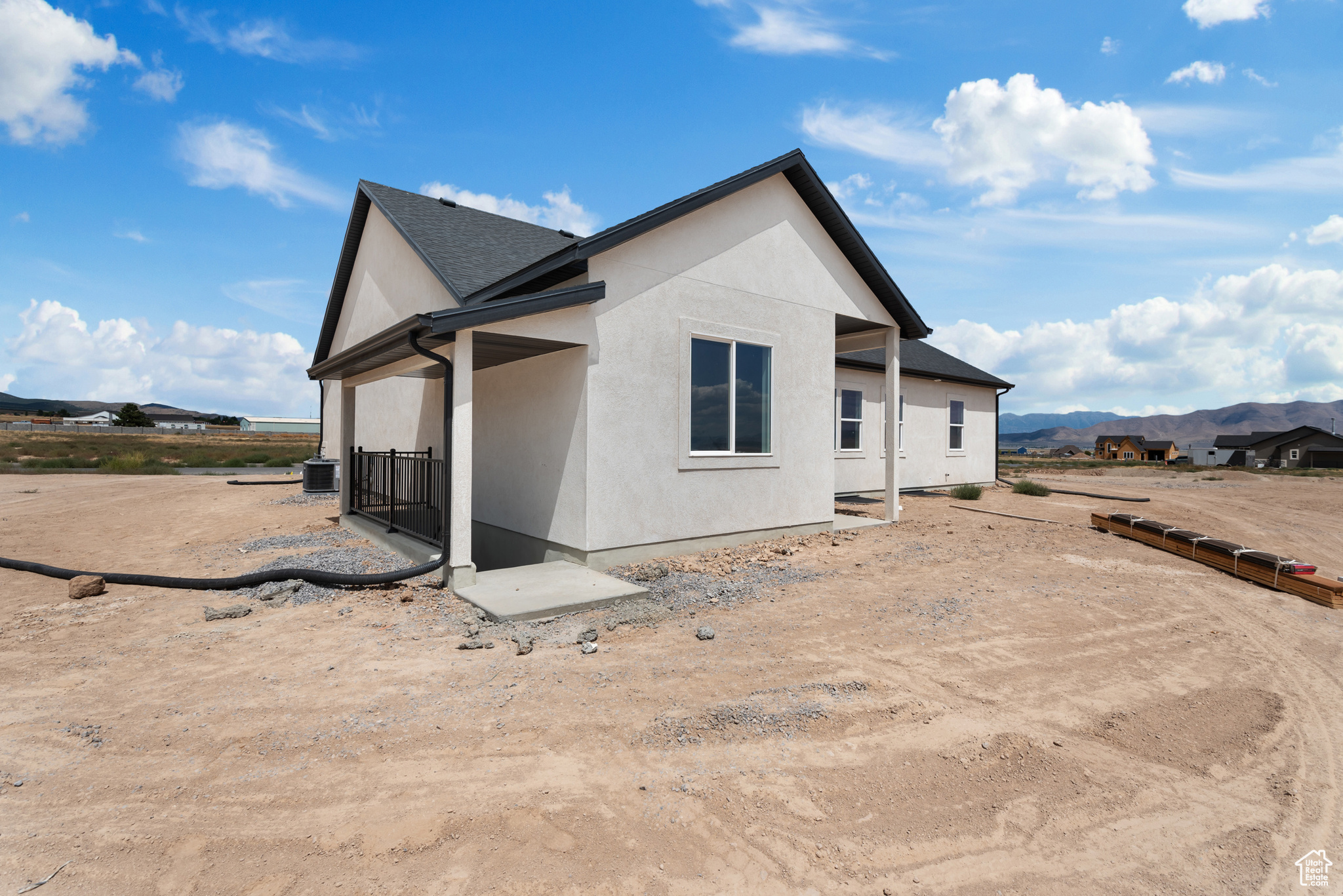 BROWNS MEADOWS - Residential