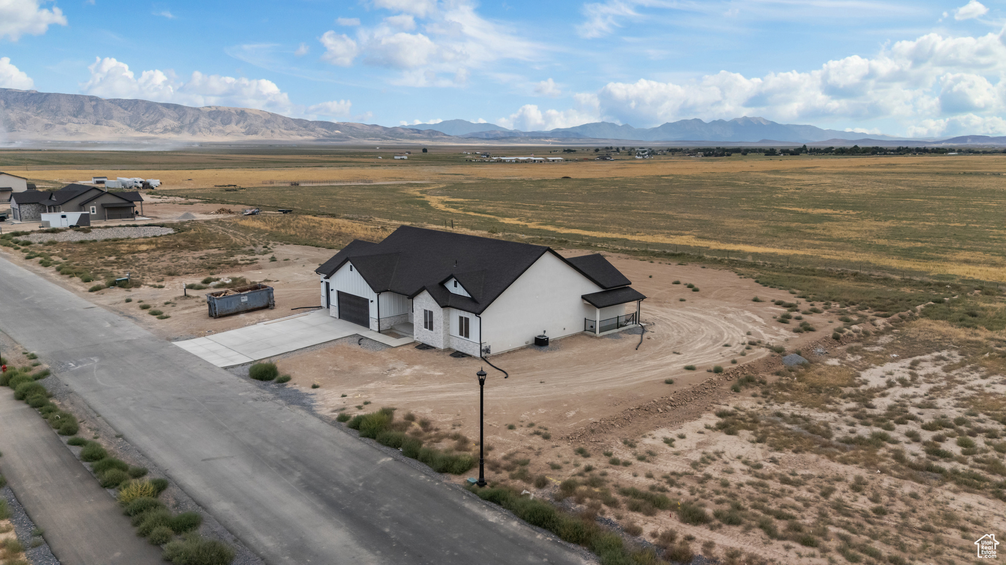 BROWNS MEADOWS - Residential