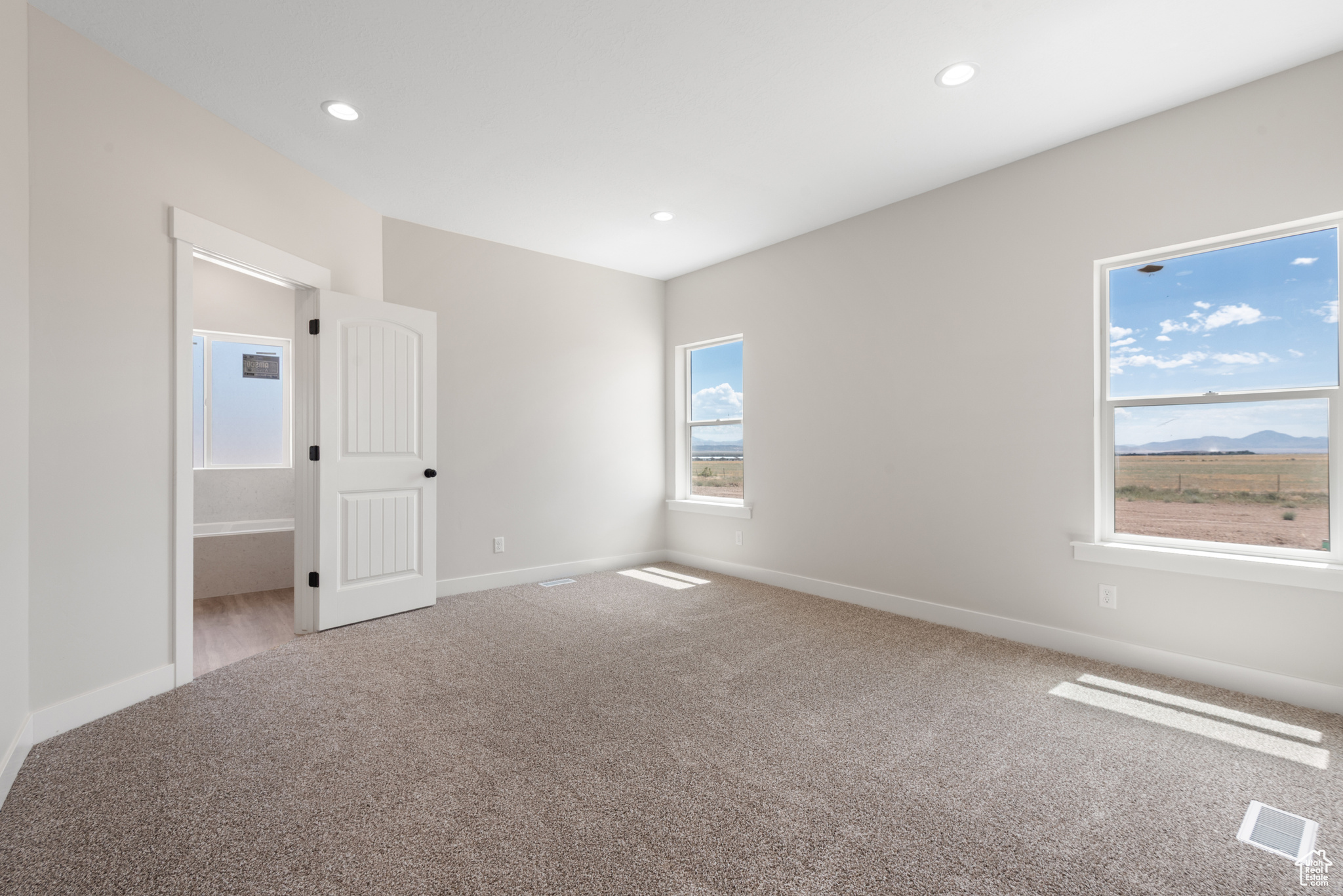 BROWNS MEADOWS - Residential