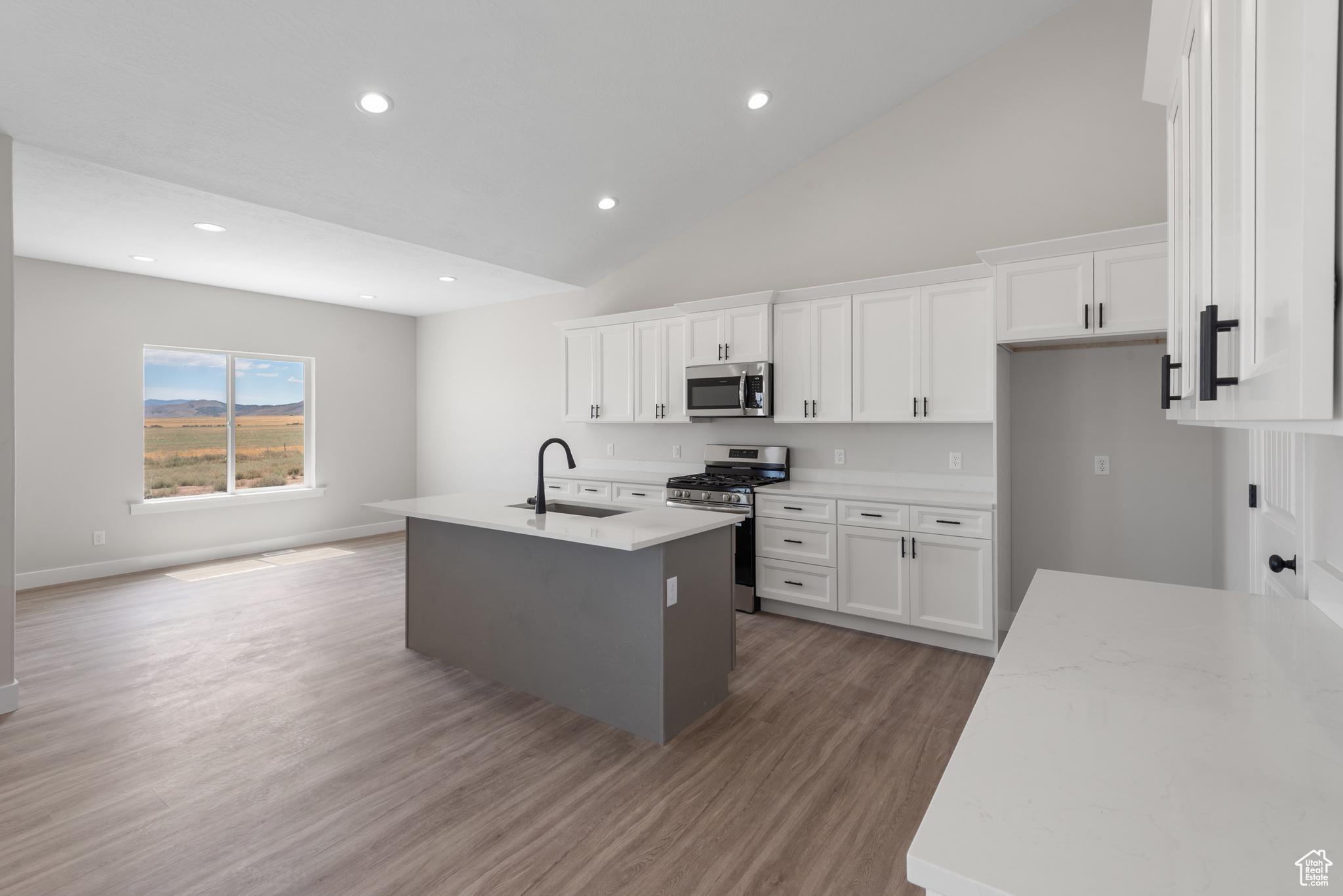 BROWNS MEADOWS - Residential