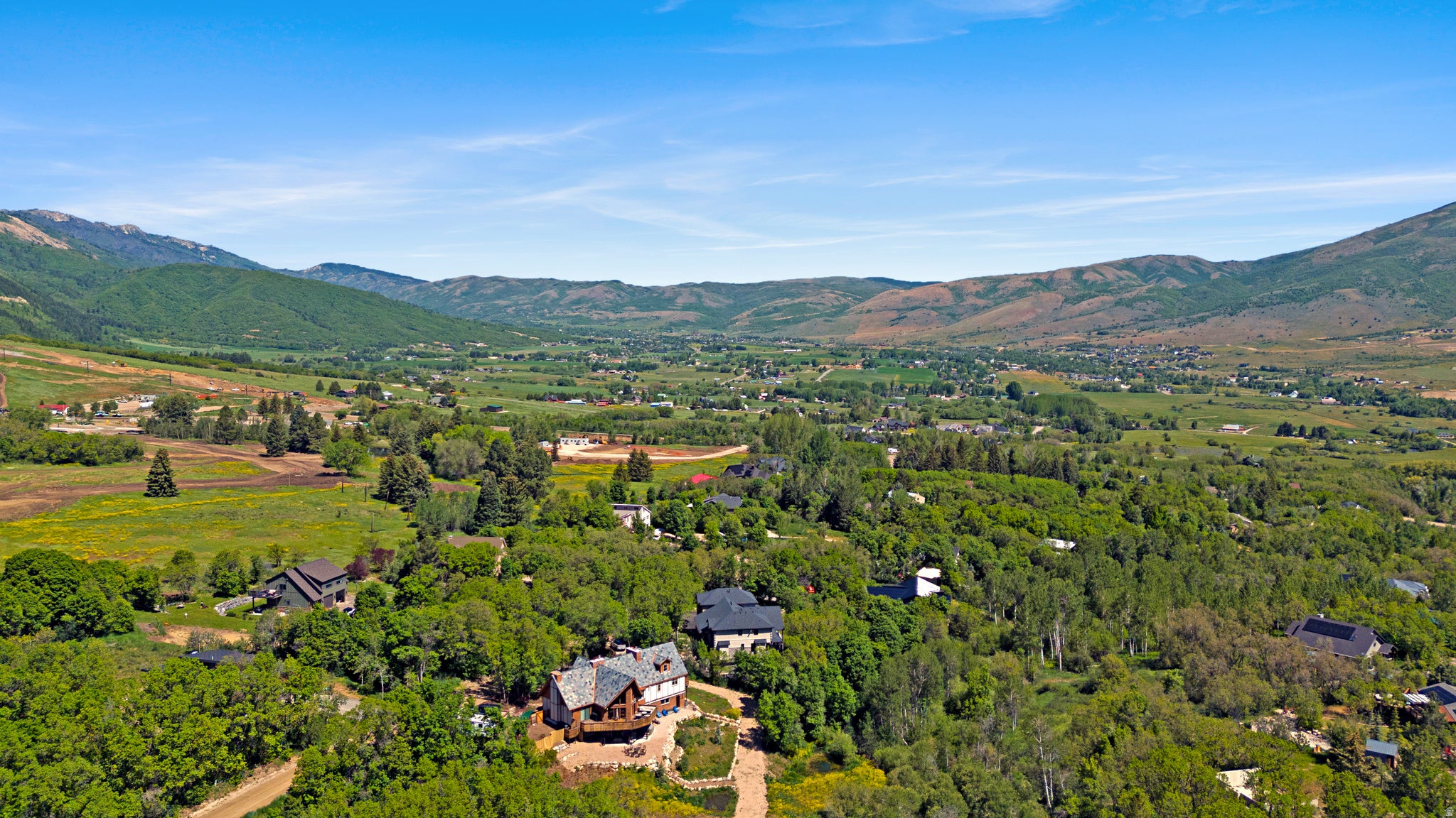 2548 Nordic Valley Dr, Eden, UT, 84310, USA, 5 Bedrooms Bedrooms, ,5 BathroomsBathrooms,Residential,Active,2548 Nordic Valley Dr,2166728