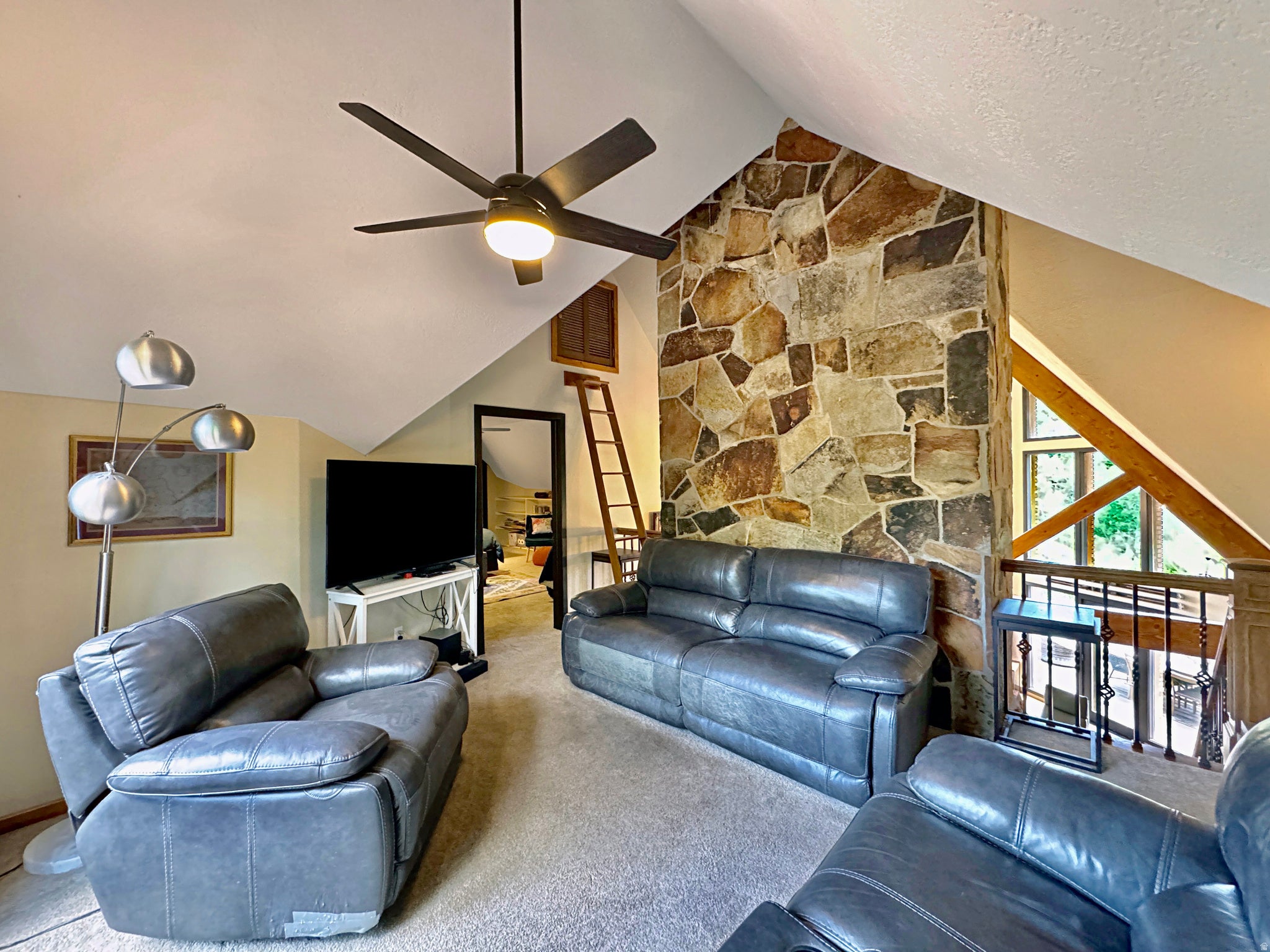 2548 Nordic Valley Dr, Eden, UT, 84310, USA, 5 Bedrooms Bedrooms, ,5 BathroomsBathrooms,Residential,Active,2548 Nordic Valley Dr,2166728