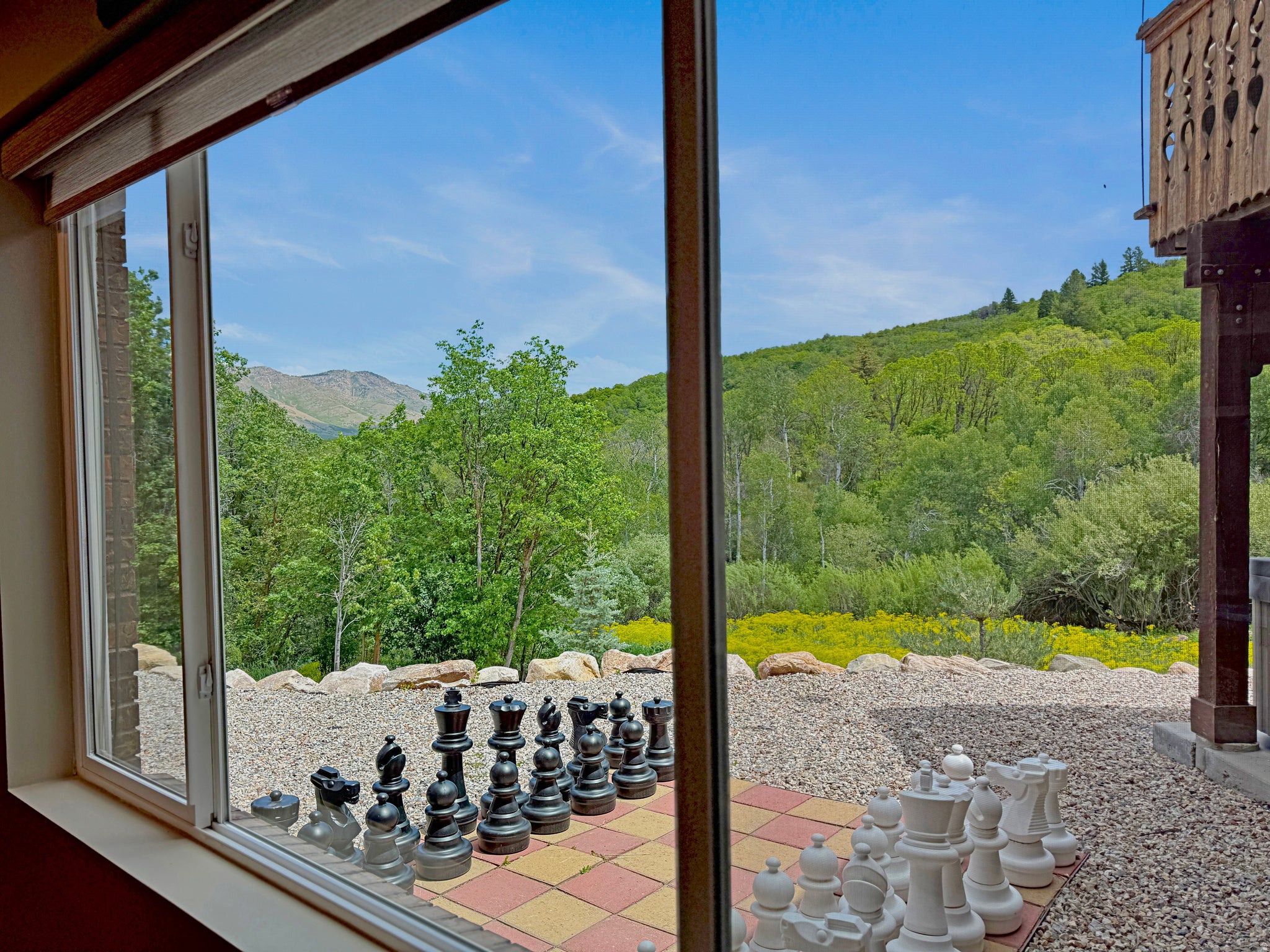 2548 Nordic Valley Dr, Eden, UT, 84310, USA, 5 Bedrooms Bedrooms, ,5 BathroomsBathrooms,Residential,Active,2548 Nordic Valley Dr,2166728
