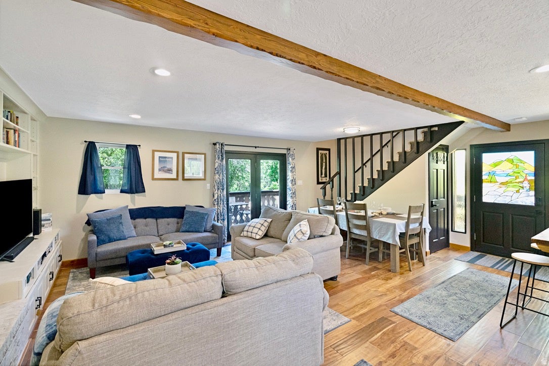 2548 Nordic Valley Dr, Eden, UT, 84310, USA, 5 Bedrooms Bedrooms, ,5 BathroomsBathrooms,Residential,Active,2548 Nordic Valley Dr,2166728