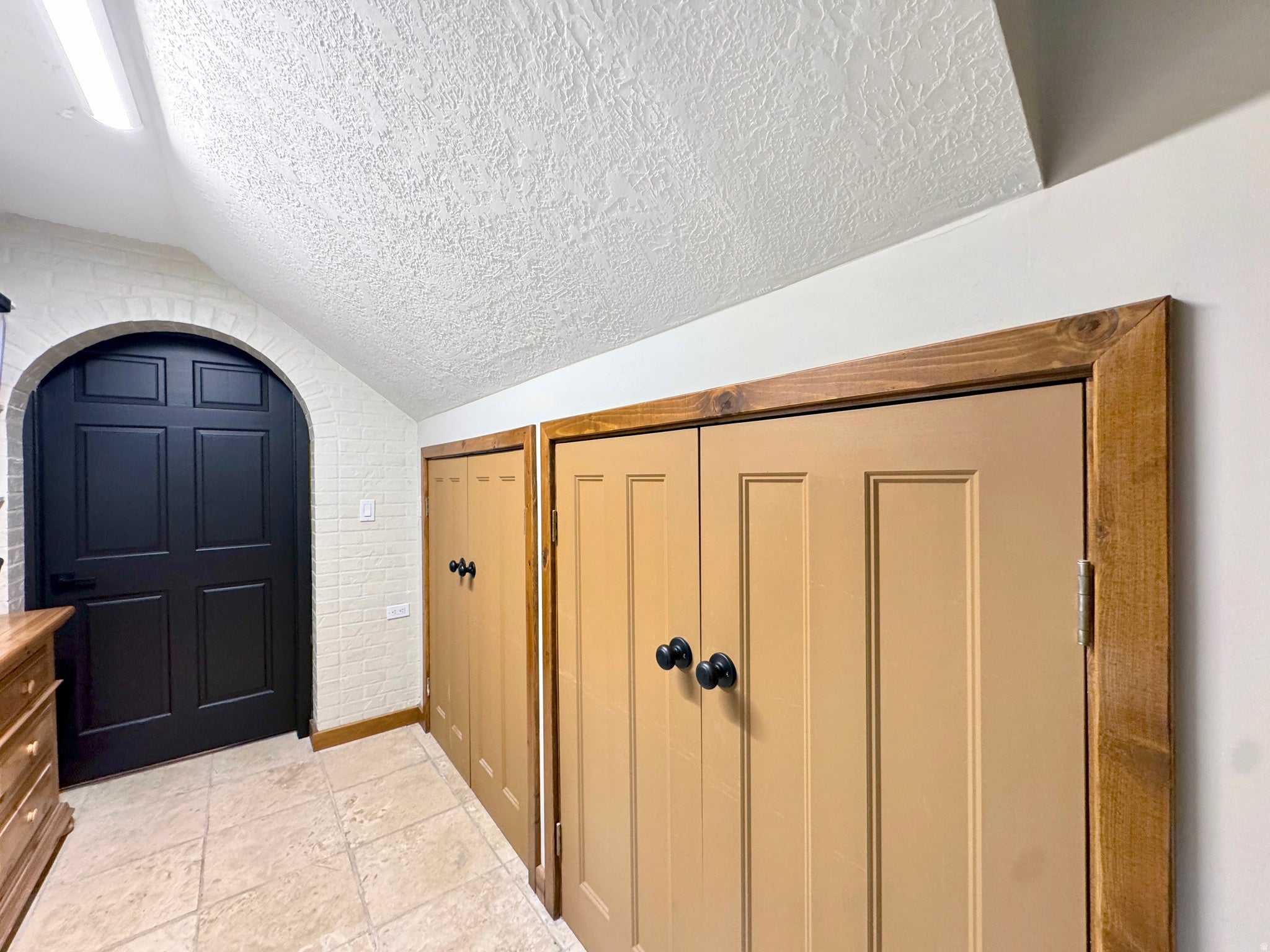 2548 Nordic Valley Dr, Eden, UT, 84310, USA, 5 Bedrooms Bedrooms, ,5 BathroomsBathrooms,Residential,Active,2548 Nordic Valley Dr,2166728