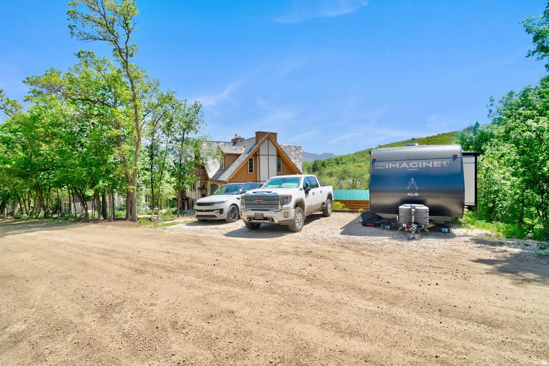 2548 Nordic Valley Dr, Eden, UT, 84310, USA, 5 Bedrooms Bedrooms, ,5 BathroomsBathrooms,Residential,Active,2548 Nordic Valley Dr,2166728