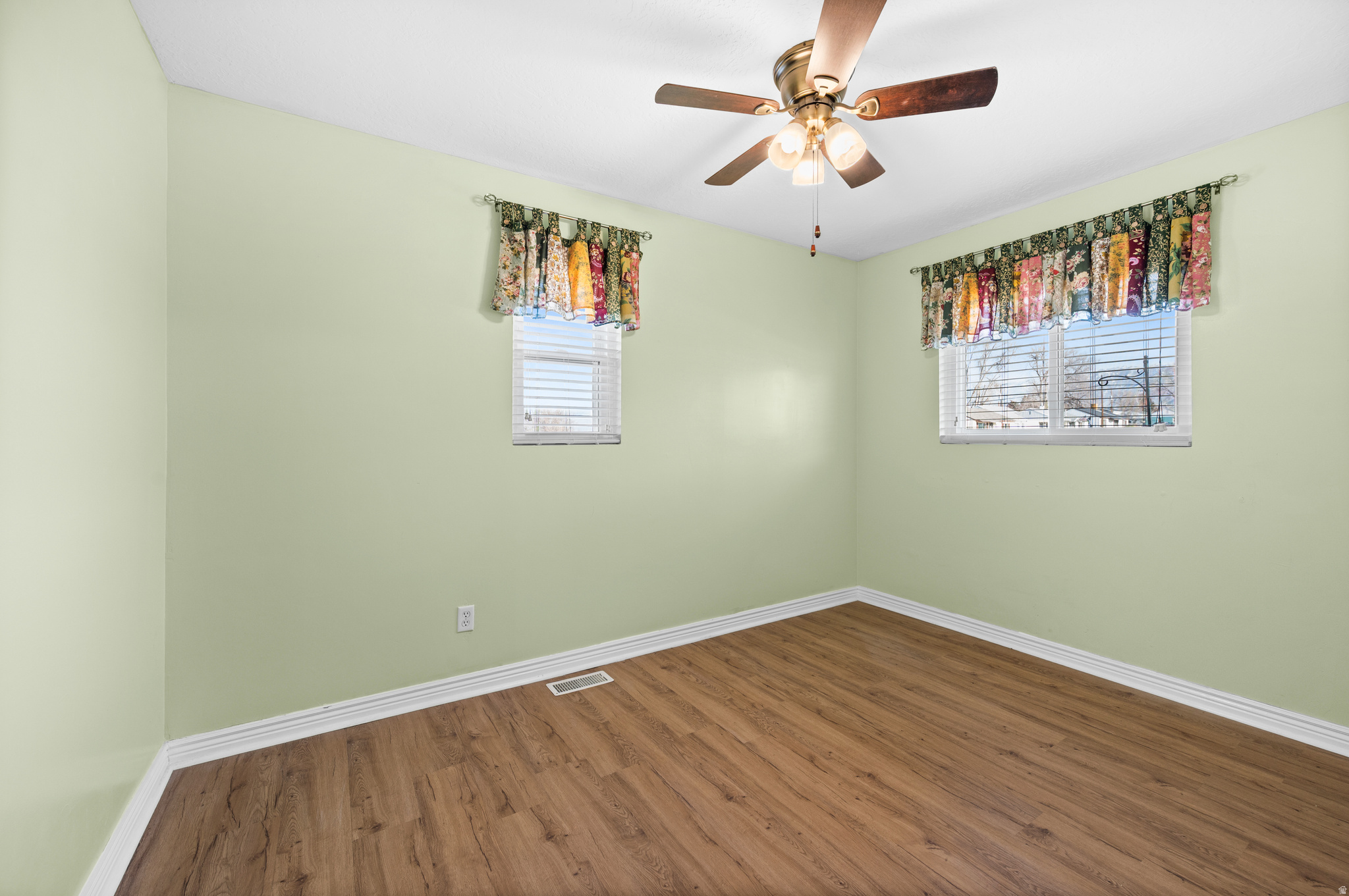 HIGHLAND PARK SUB - Residential