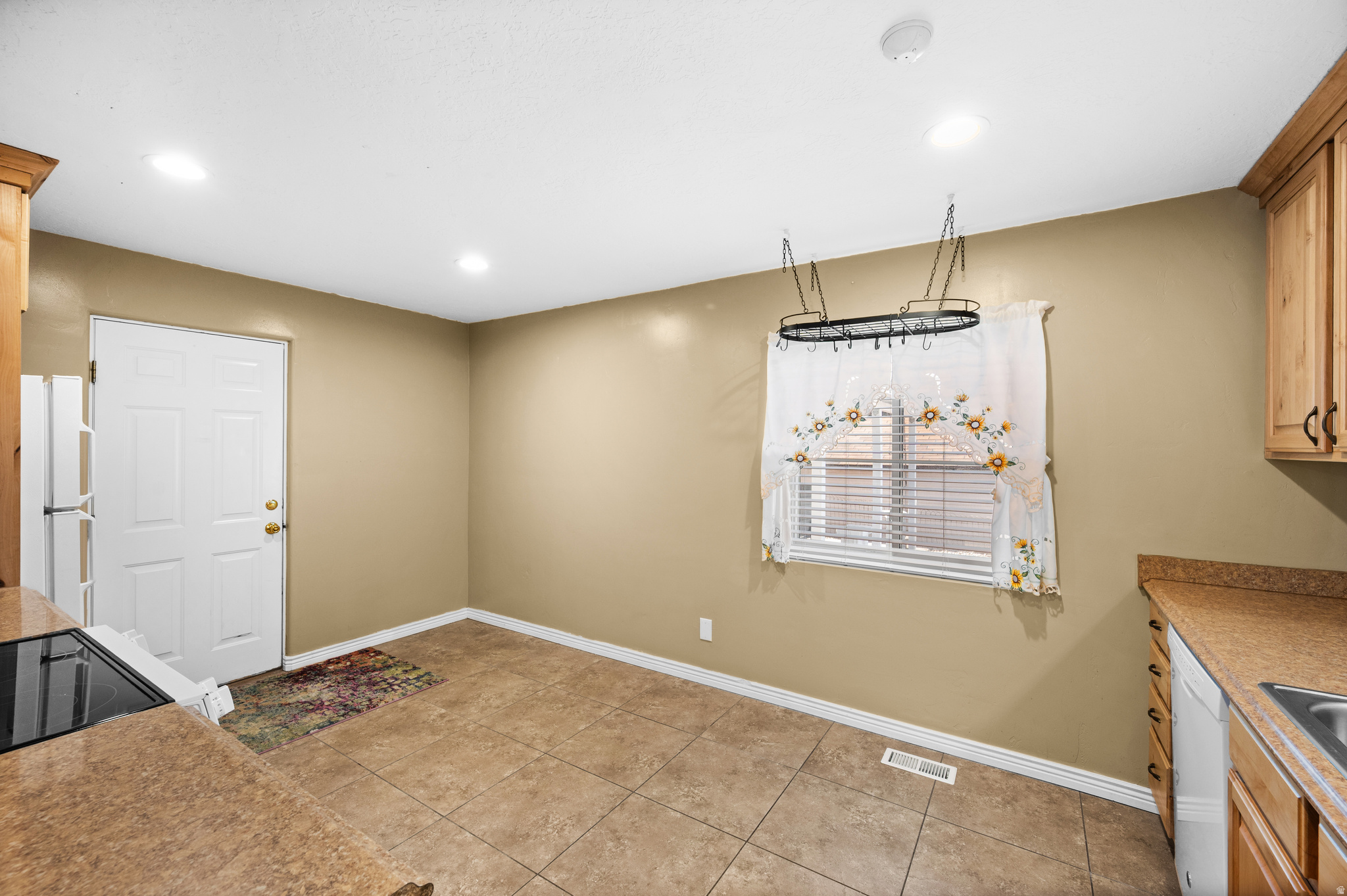 HIGHLAND PARK SUB - Residential