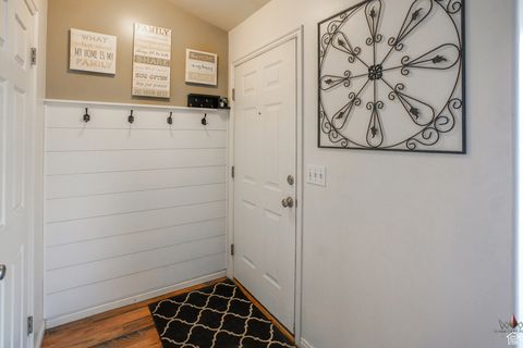 Tiny photo for 2000 S 1800 W, Syracuse, UT 84075 (MLS # 2117783)
