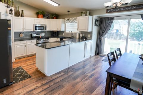 Tiny photo for 2000 S 1800 W, Syracuse, UT 84075 (MLS # 2117783)