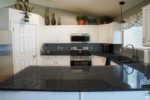 Tiny photo for 2000 S 1800 W, Syracuse, UT 84075 (MLS # 2117783)