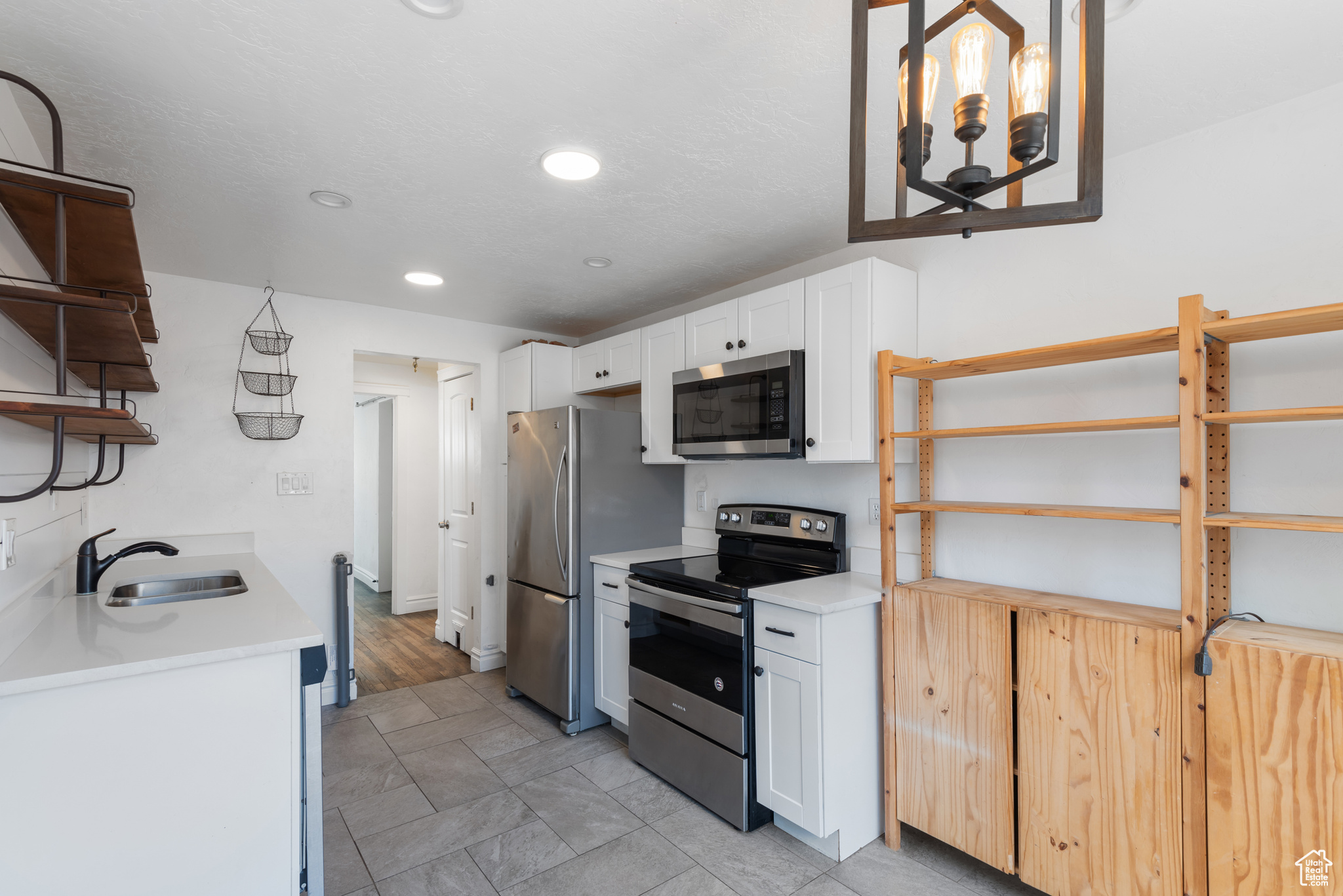 POPLAR PLACE - Residential