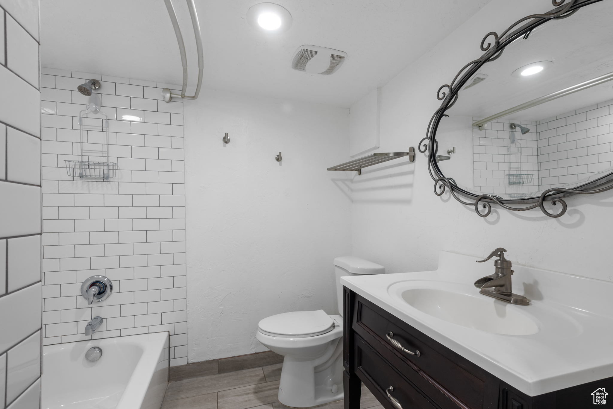 POPLAR PLACE - Residential