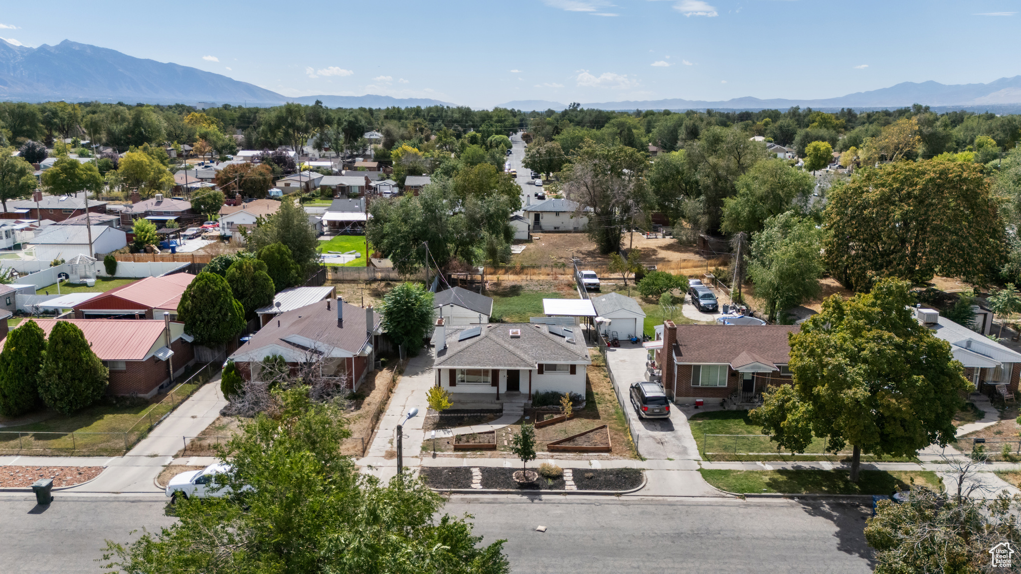 POPLAR PLACE - Residential
