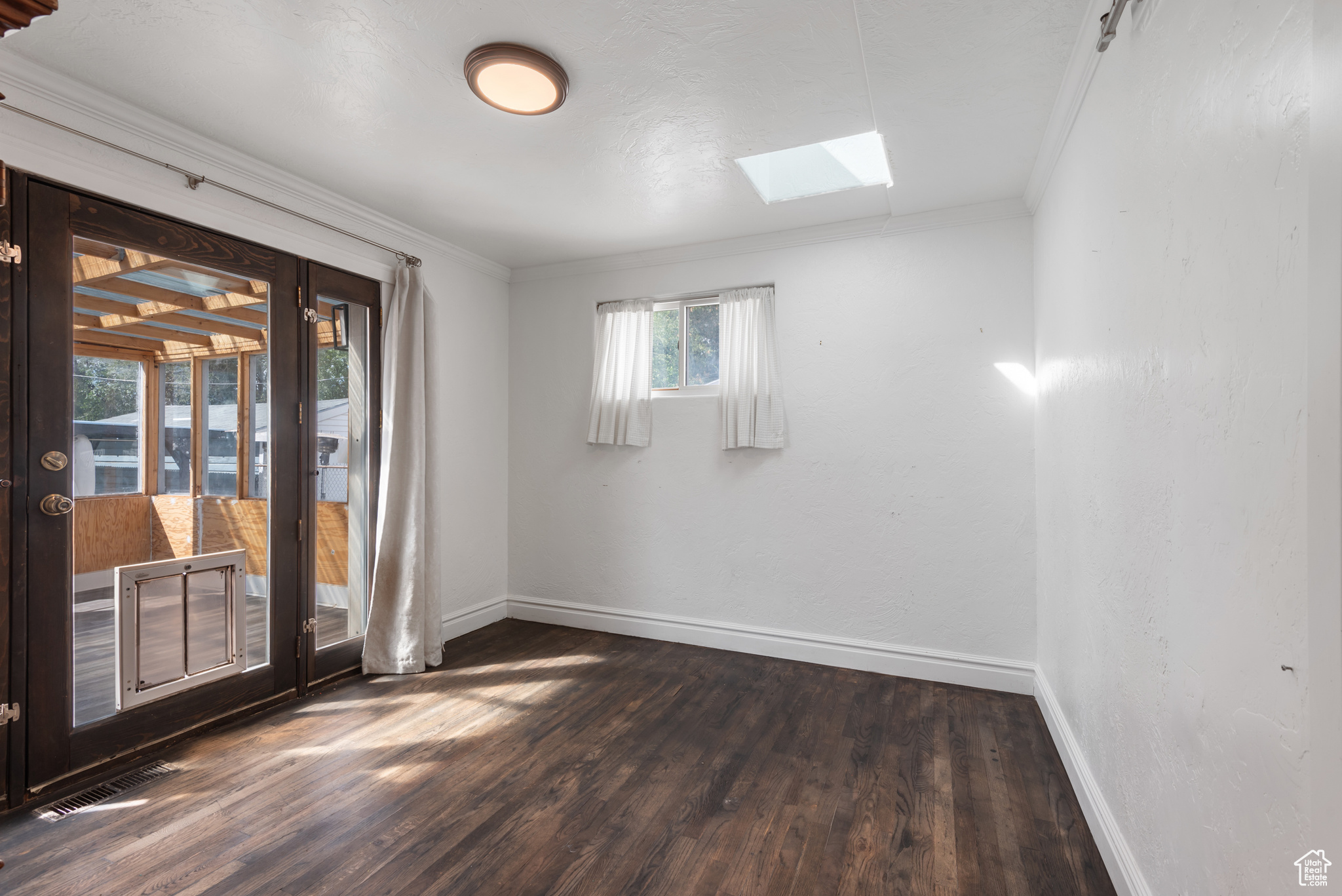 POPLAR PLACE - Residential