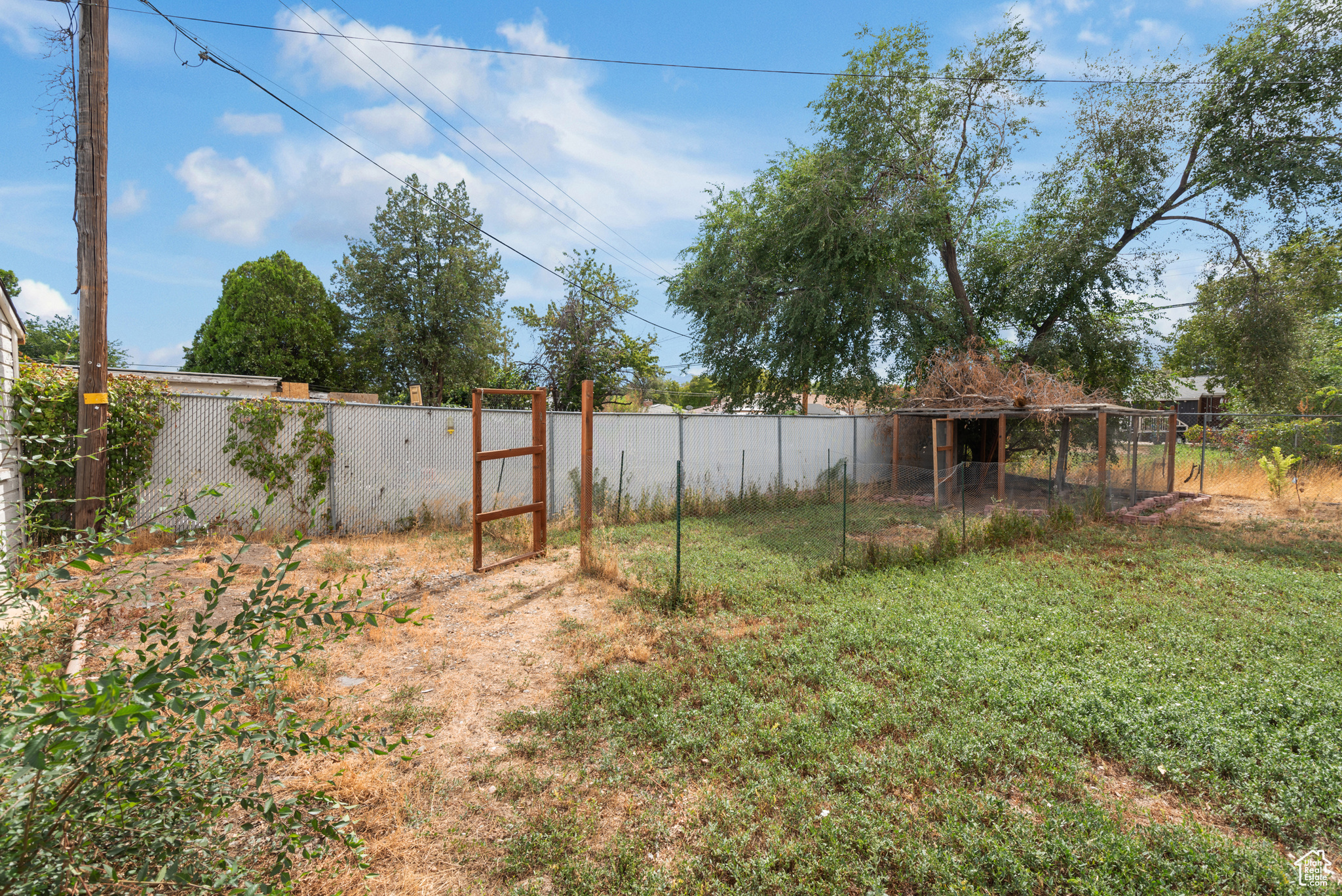 POPLAR PLACE - Residential