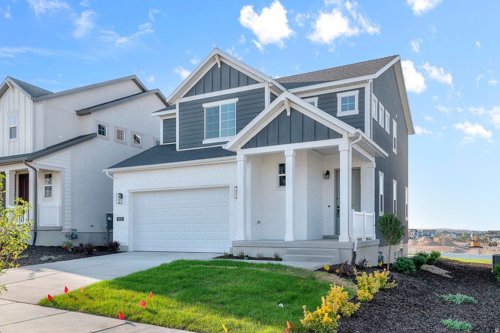 Photo of 6636 W SPRING SNOW LN, Herriman, UT 84096 (MLS # 2125284)