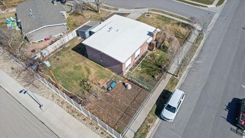 Tiny photo for 10366 S LARKSPUR CIR, Sandy, UT 84094 (MLS # 2139932)