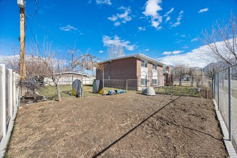 Tiny photo for 10366 S LARKSPUR CIR, Sandy, UT 84094 (MLS # 2139932)