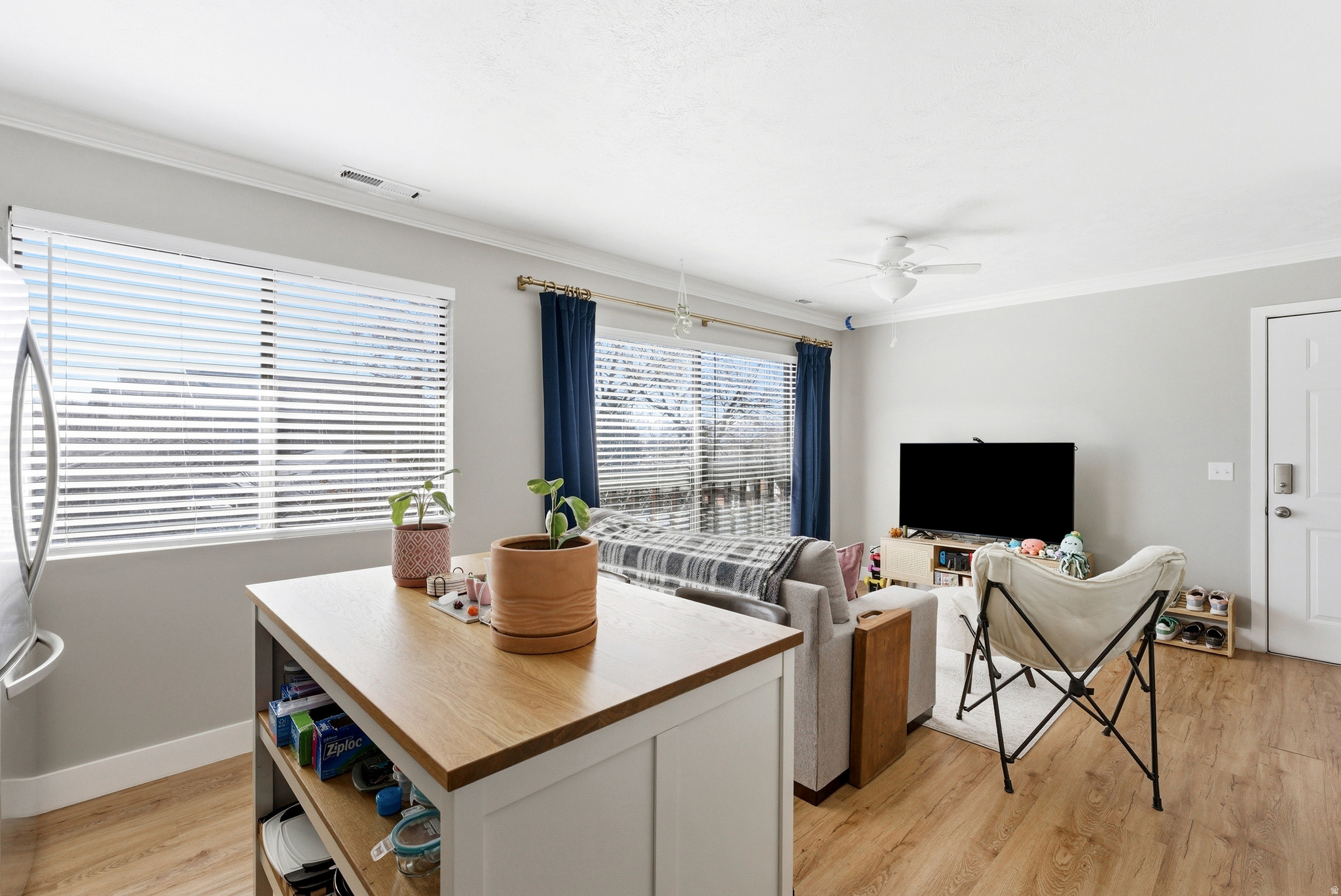 RAMONA  CONDM - Residential