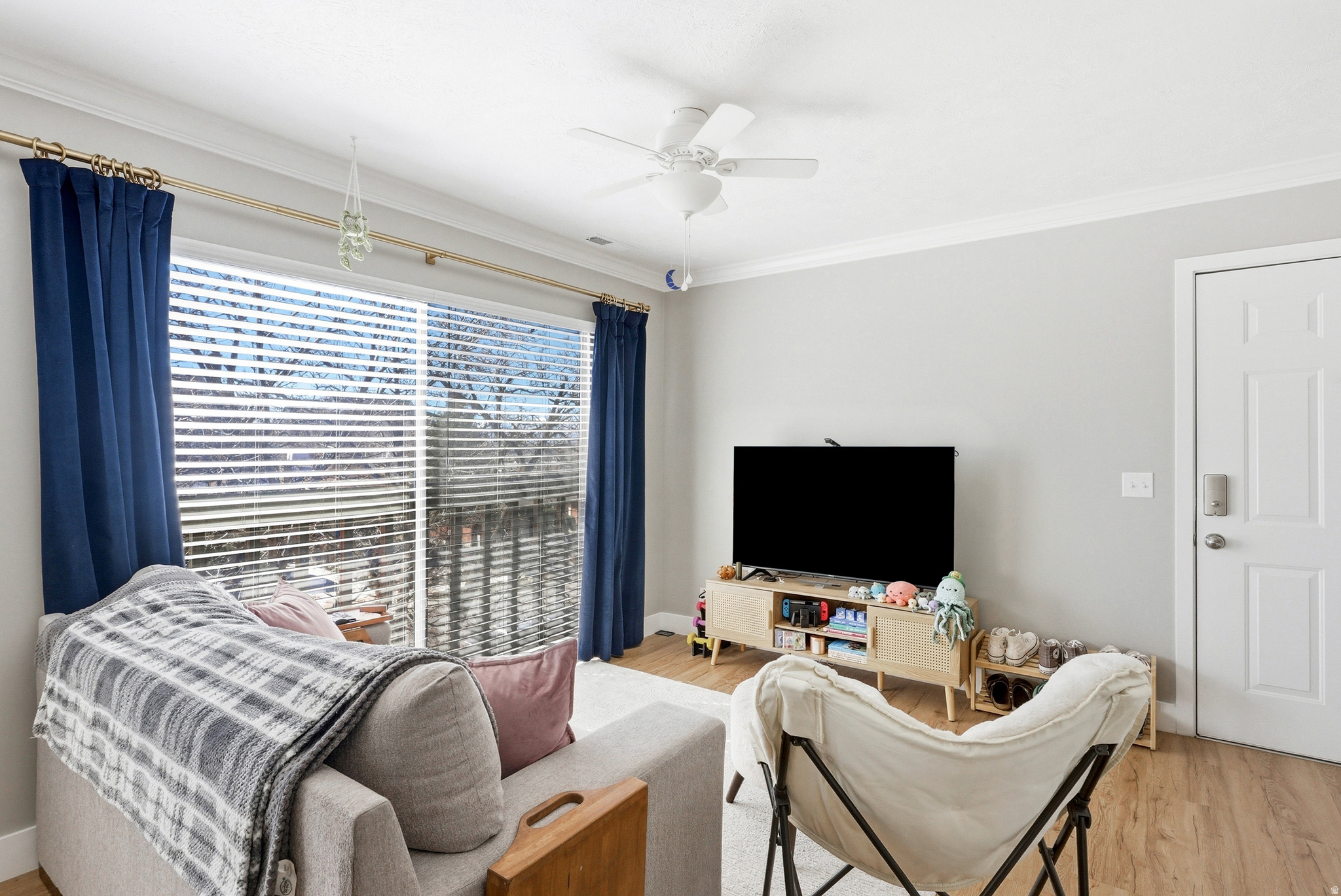 RAMONA  CONDM - Residential