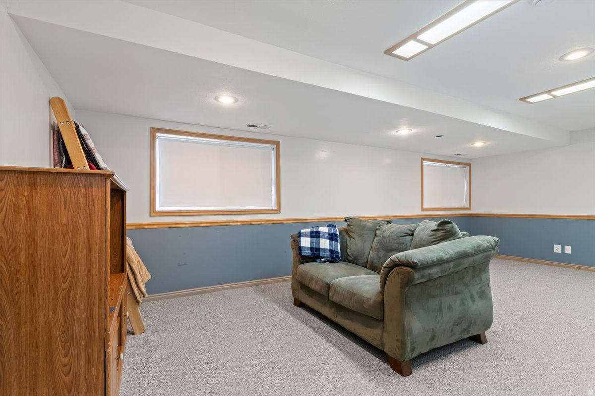 THE RIDGE - Residential