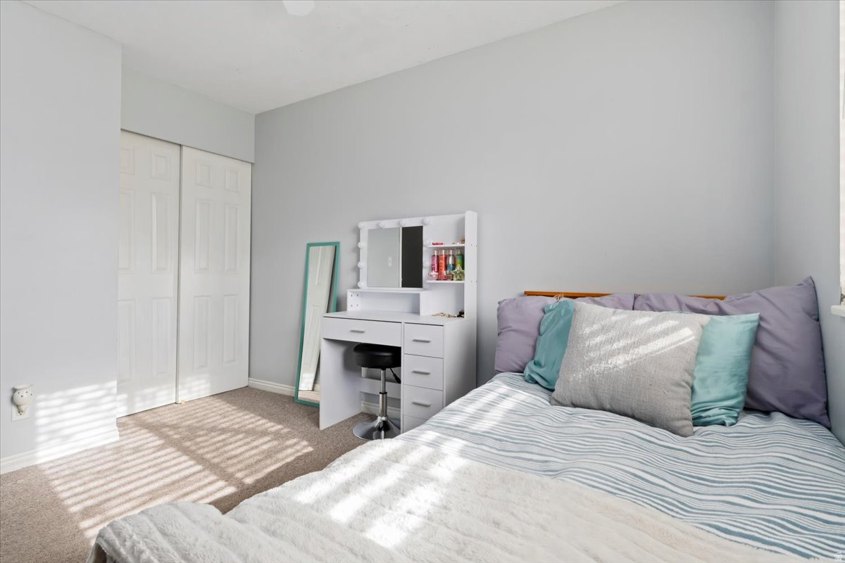 THE RIDGE - Residential