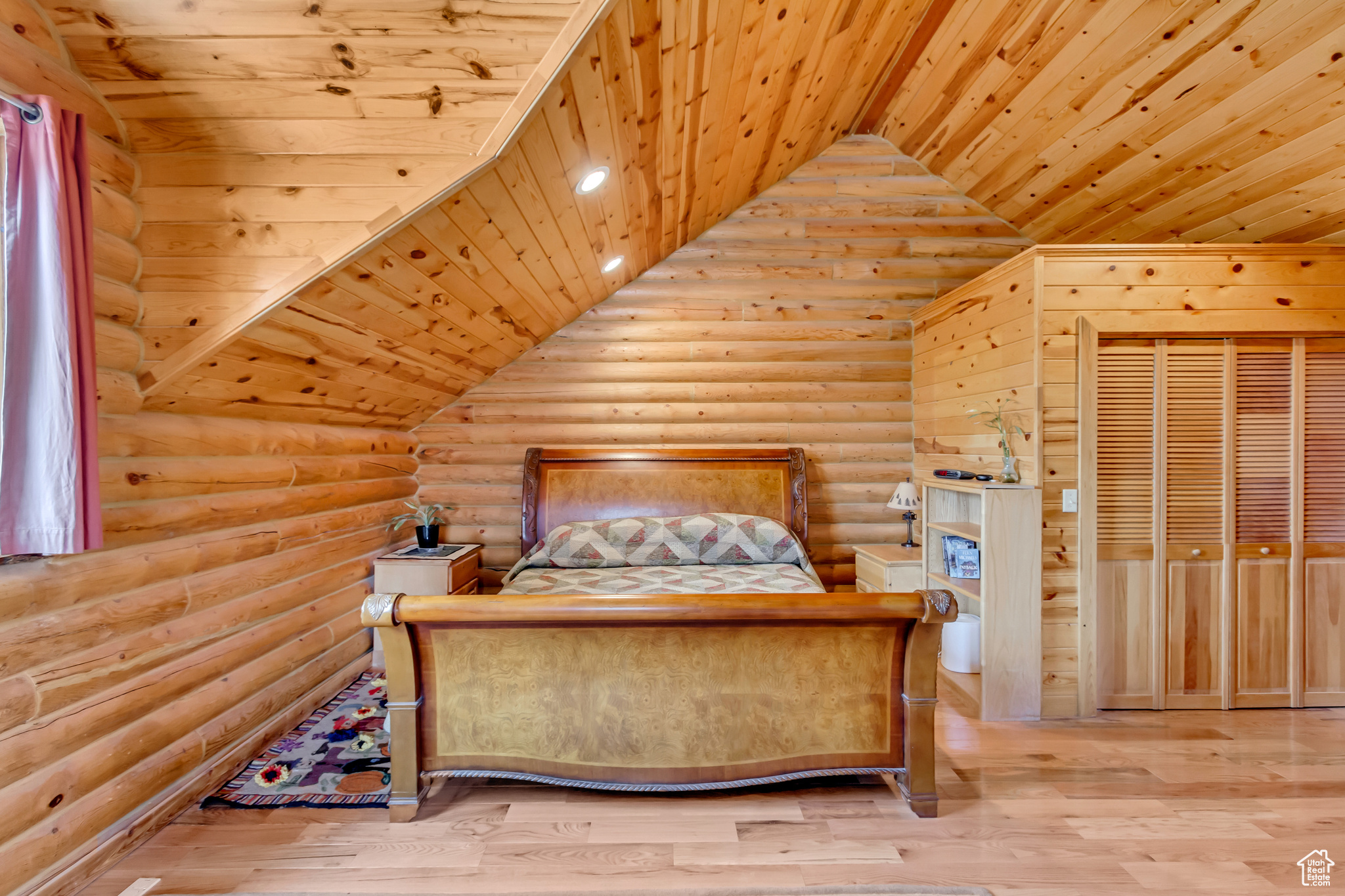 SILVER CREEK ESTATES - Residential