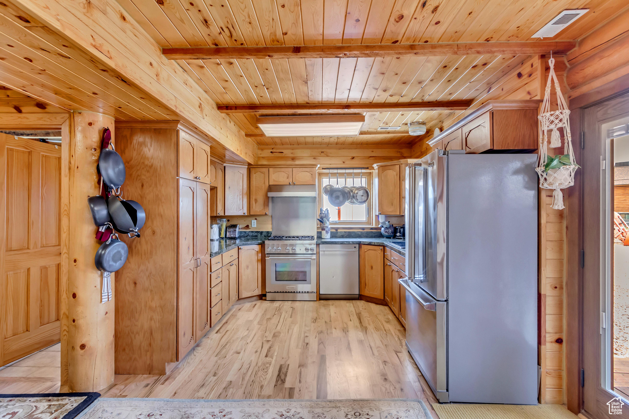 SILVER CREEK ESTATES - Residential