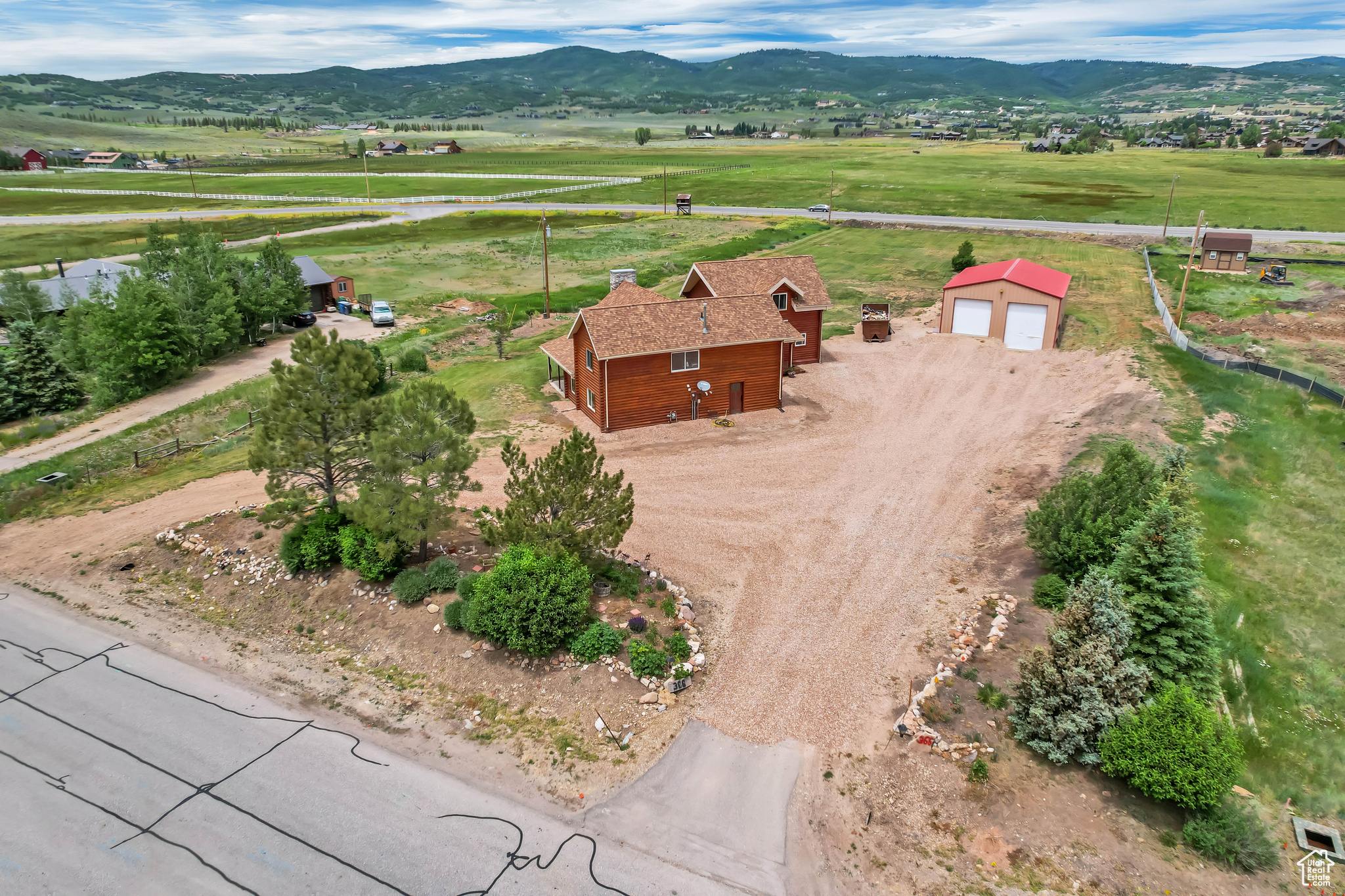 SILVER CREEK ESTATES - Residential