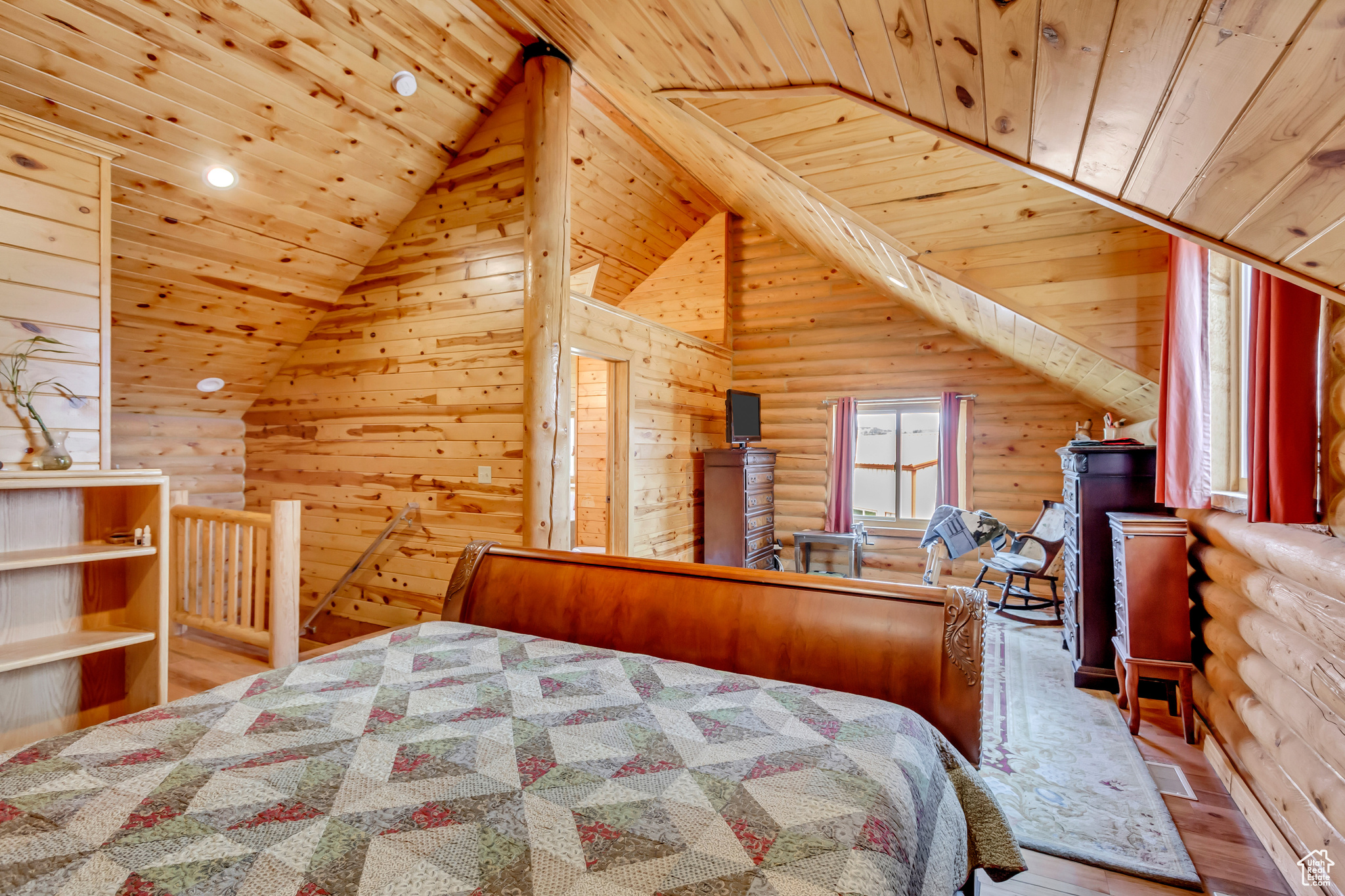 SILVER CREEK ESTATES - Residential