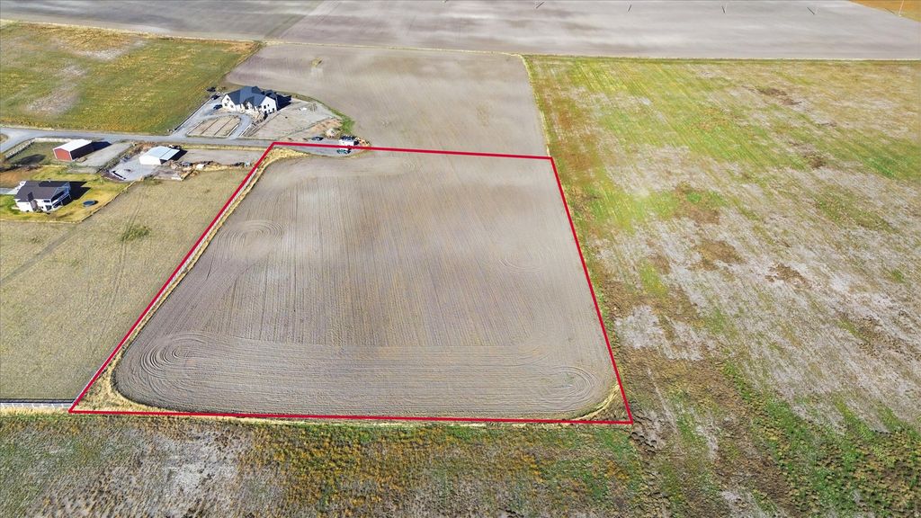 Photo of 6670 W 2700 N #3, Petersboro, UT 84325 (MLS # 2126644)