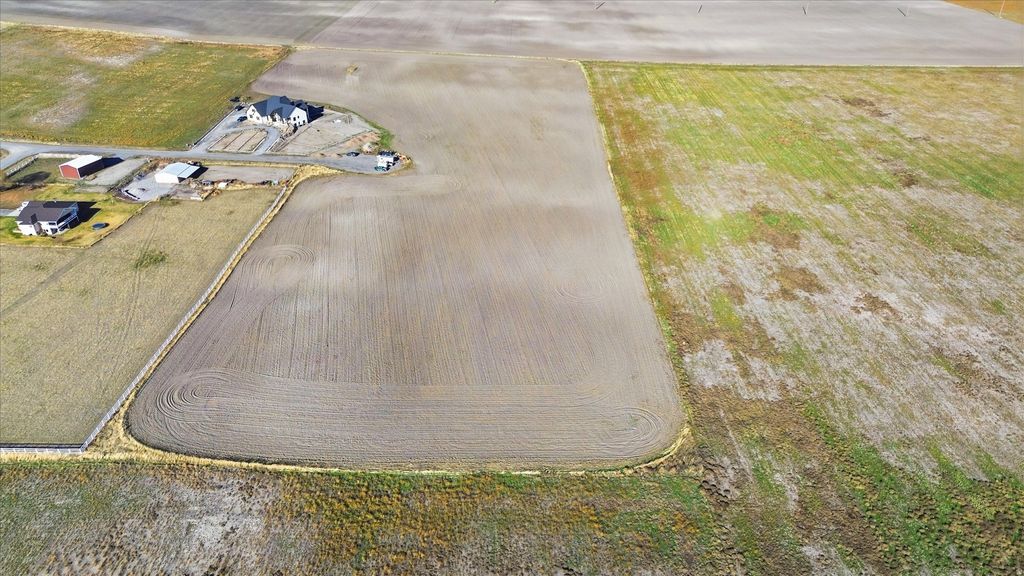 Photo of 6670 W 2700 N #3, Petersboro, UT 84325 (MLS # 2126644)