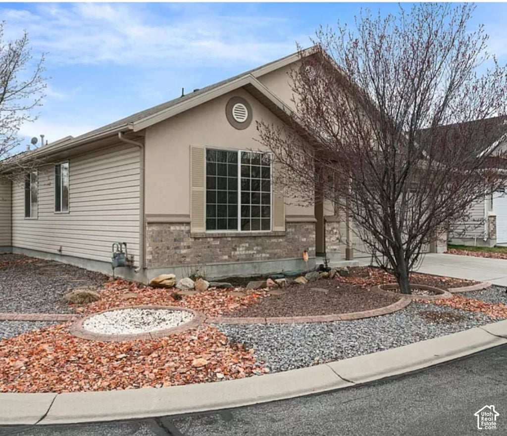 Photo of 5923 W ROSEBERRY ST, West Jordan, UT 84081 (MLS # 2190955)