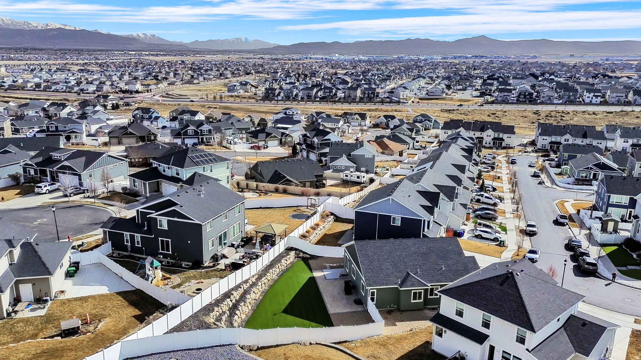 TERRACE HILLS - Residential