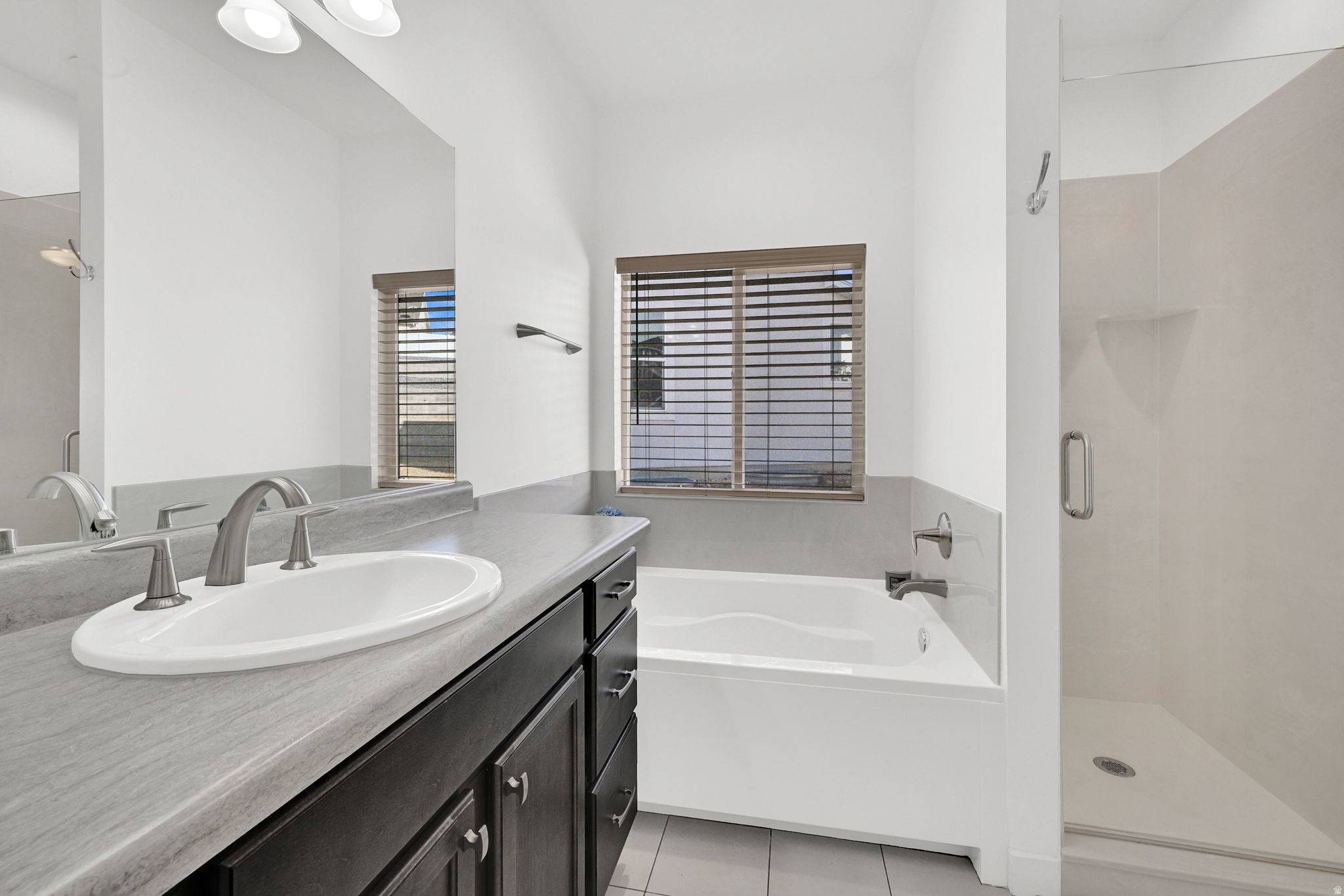 TERRACE HILLS - Residential