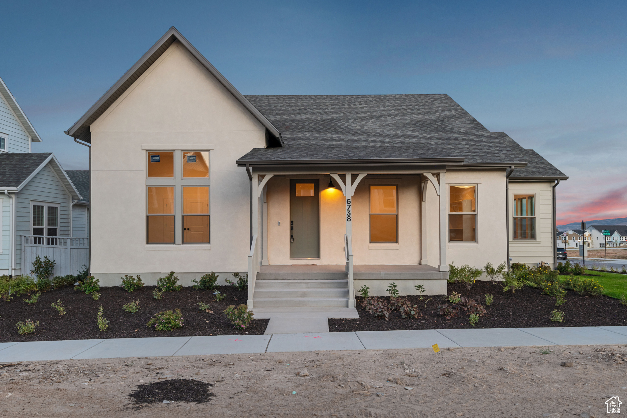 DAYBREAK - Residential