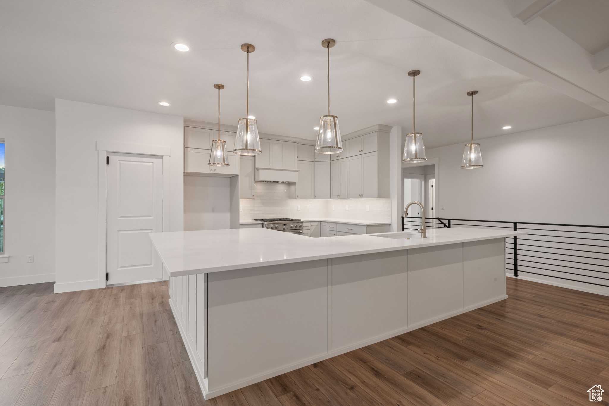 DAYBREAK - Residential