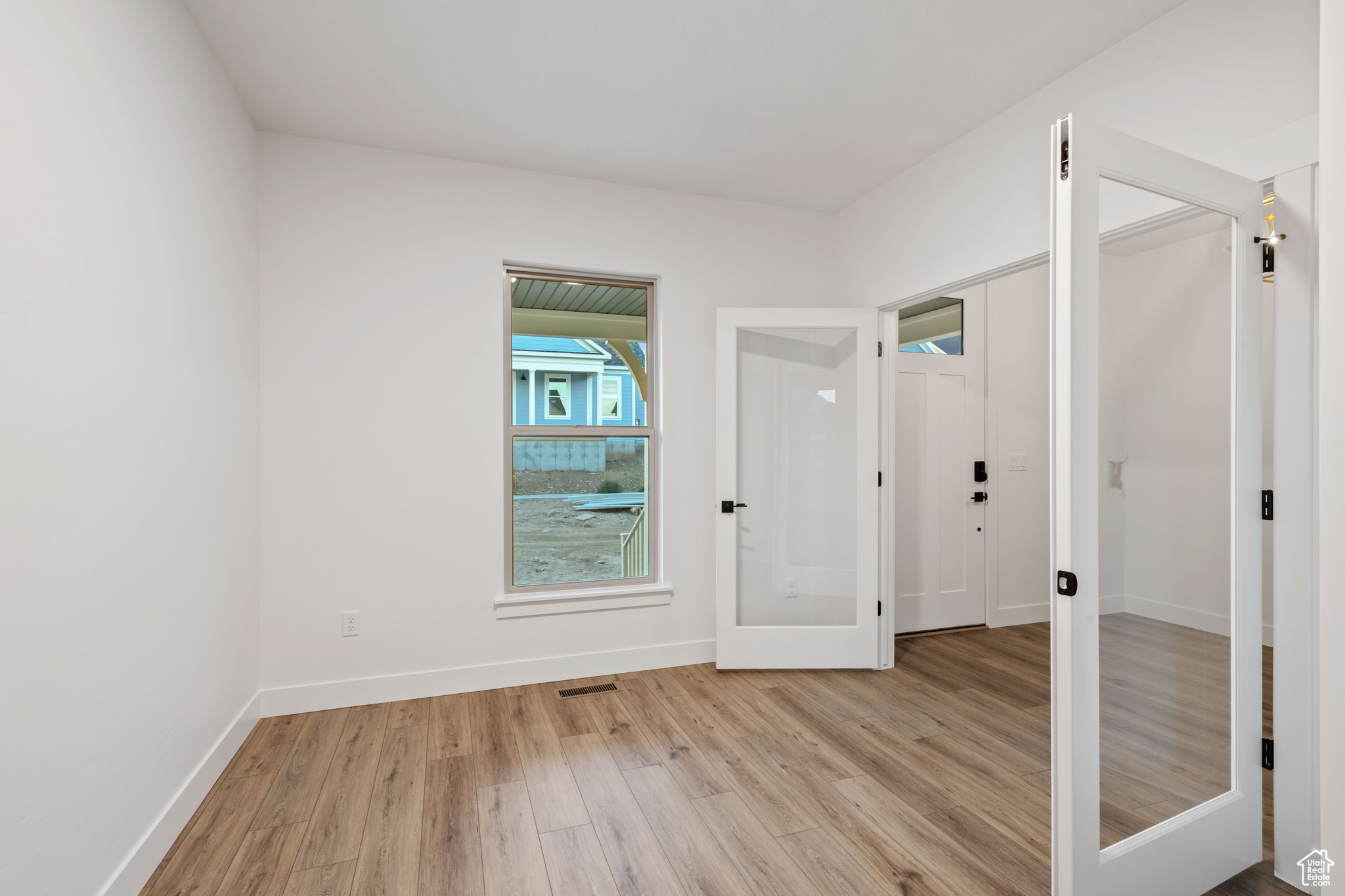 DAYBREAK - Residential