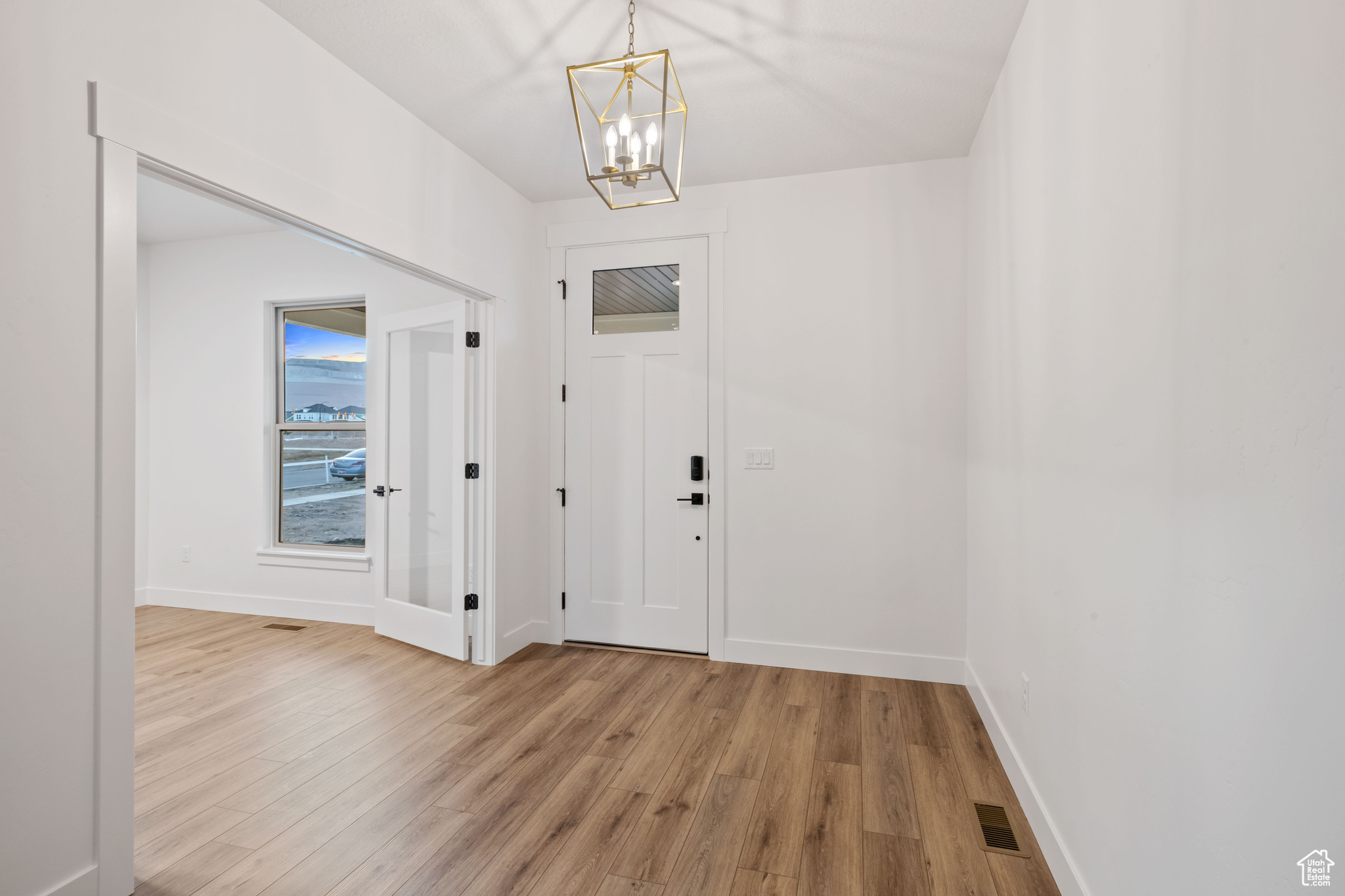 DAYBREAK - Residential